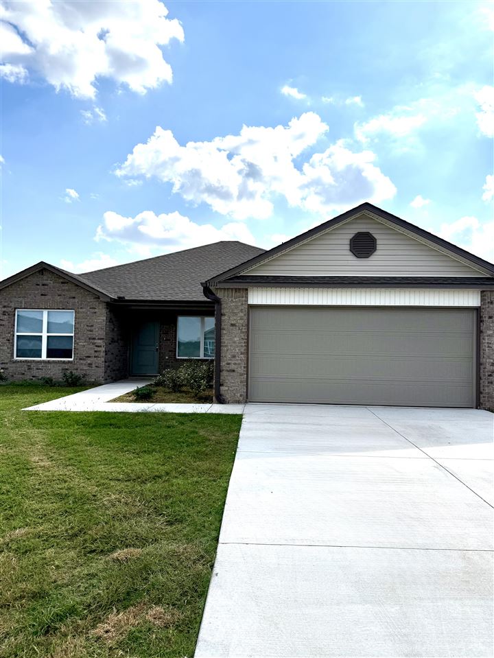 3111 E Hidden Hills Street