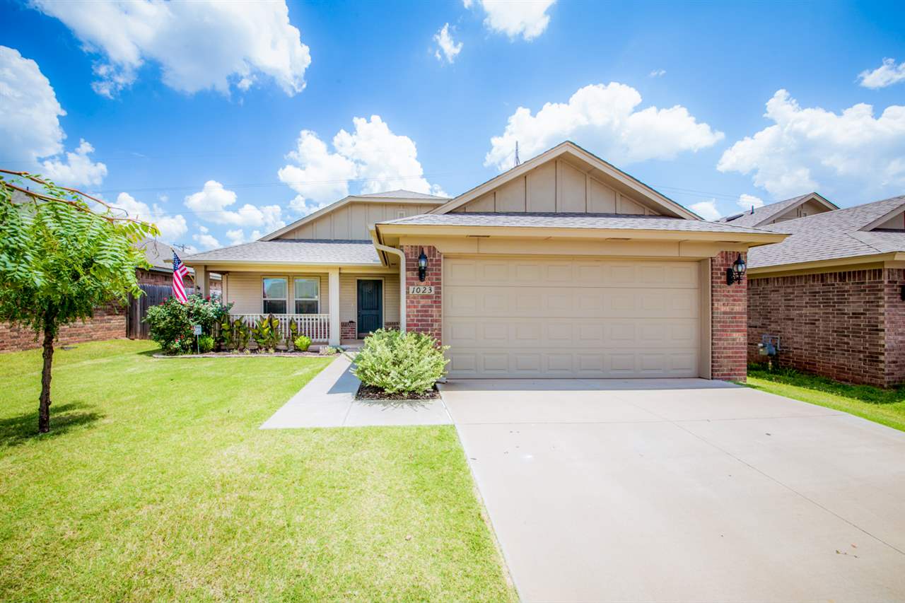 1023 Chandler Street