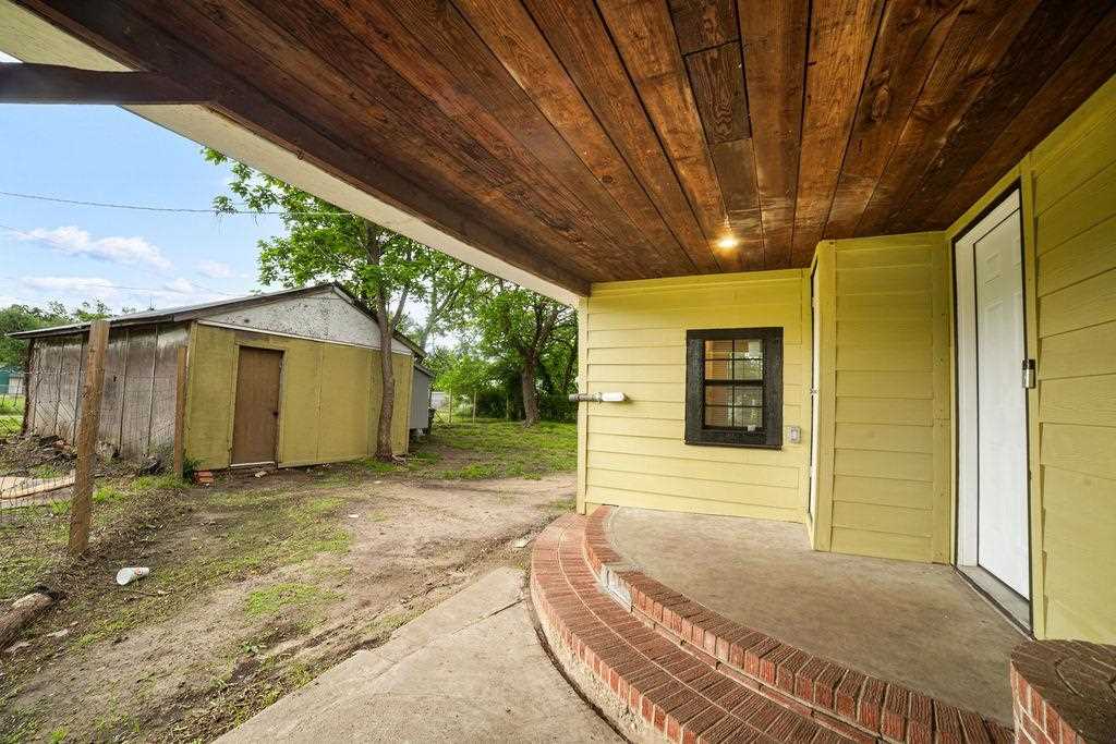 320 N Margarite Avenue