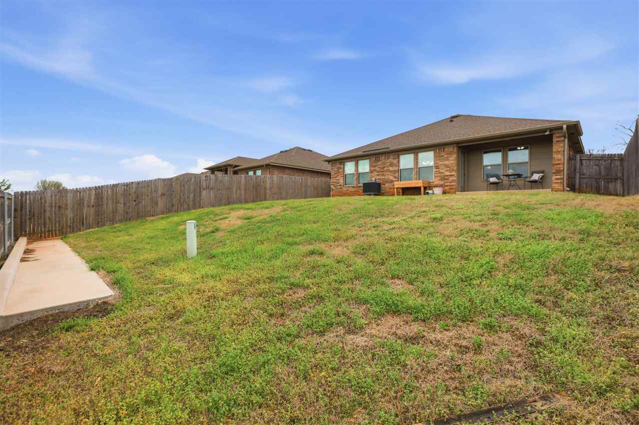 4522 W Prescot Drive