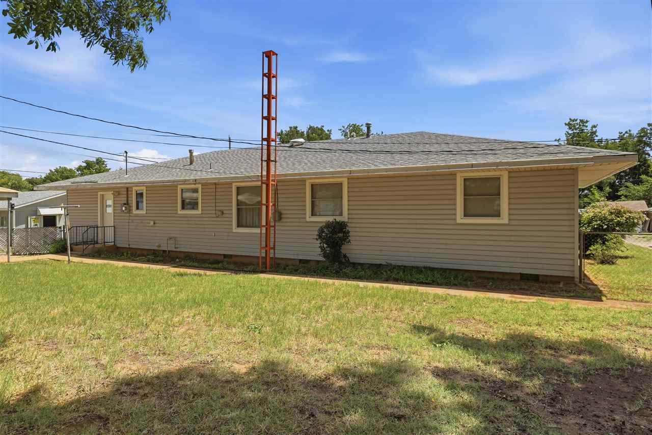 Listing Carousel Slide