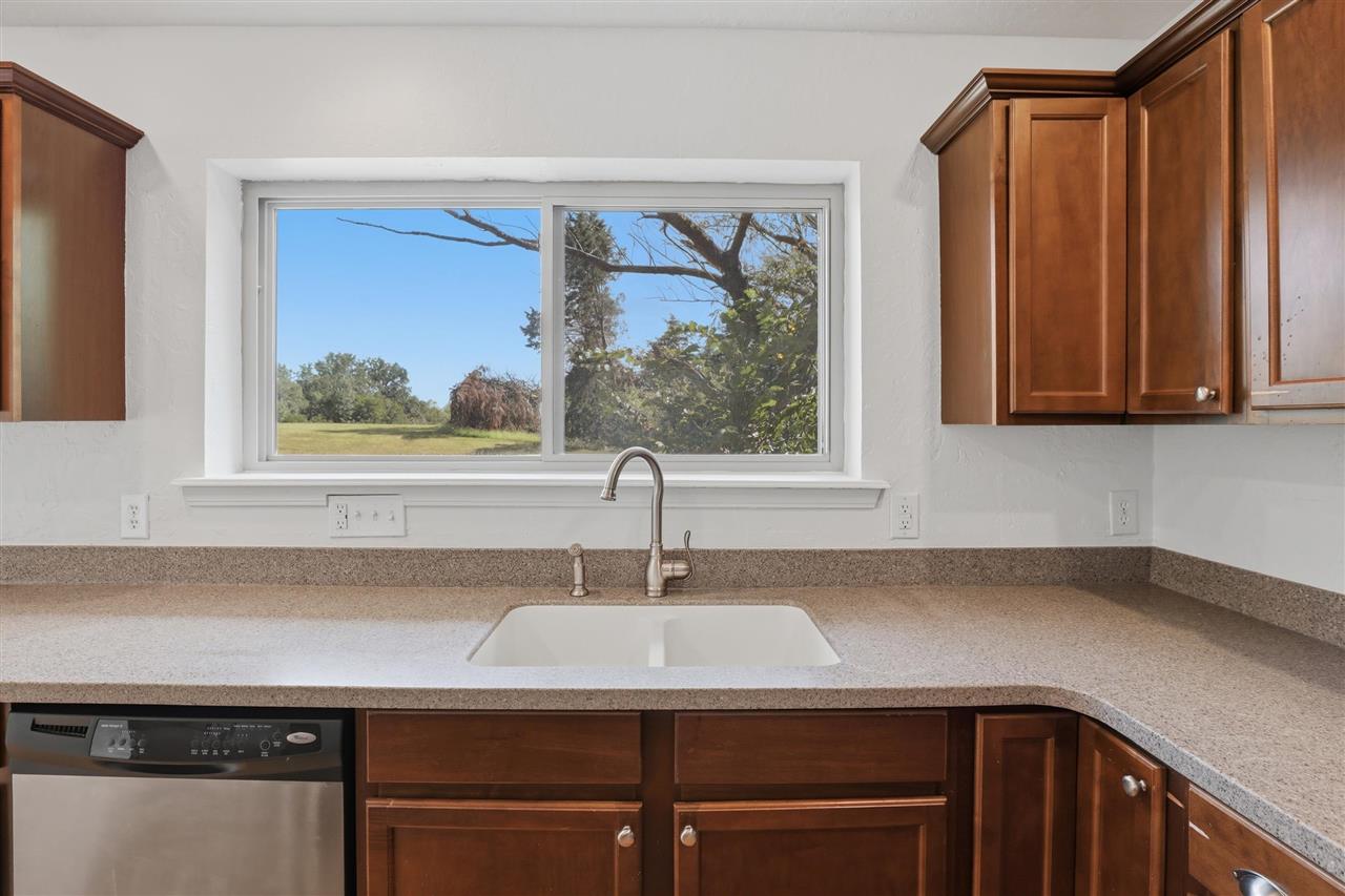 219 E Rogers Drive