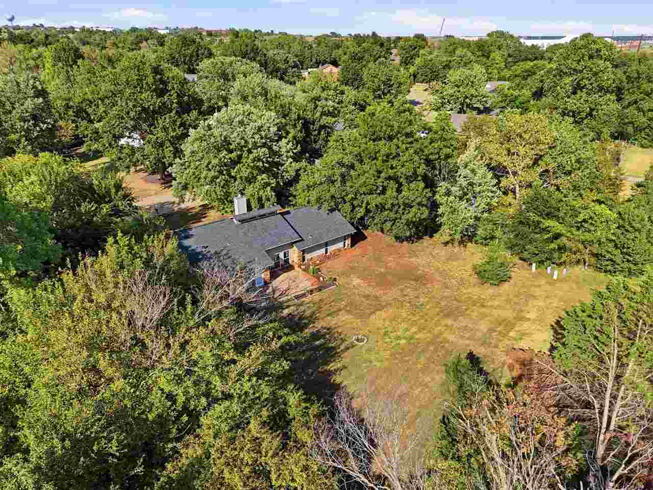 219 E Rogers Drive