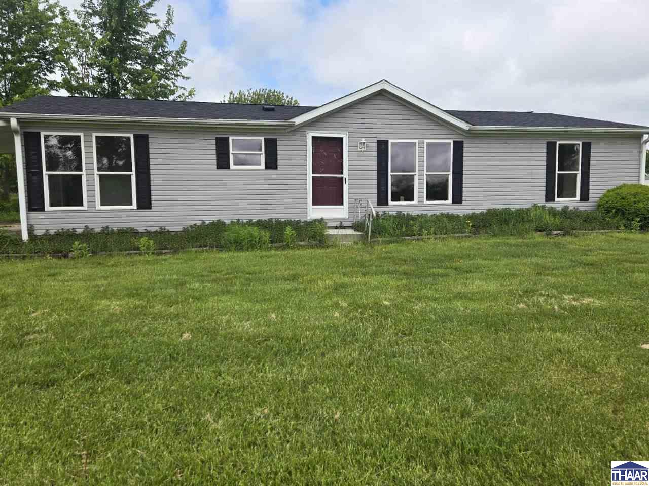 Enjoy the peace and quit on this 3-Bed 2-Bath manufactured home that is nestled on 3.10-acre located in the Riley, Honey Creek and Terre Haute South school district. Home offers a nice, covered patio for those summer days or nights sitting with your morning coffee or evening favorite Beveridge.