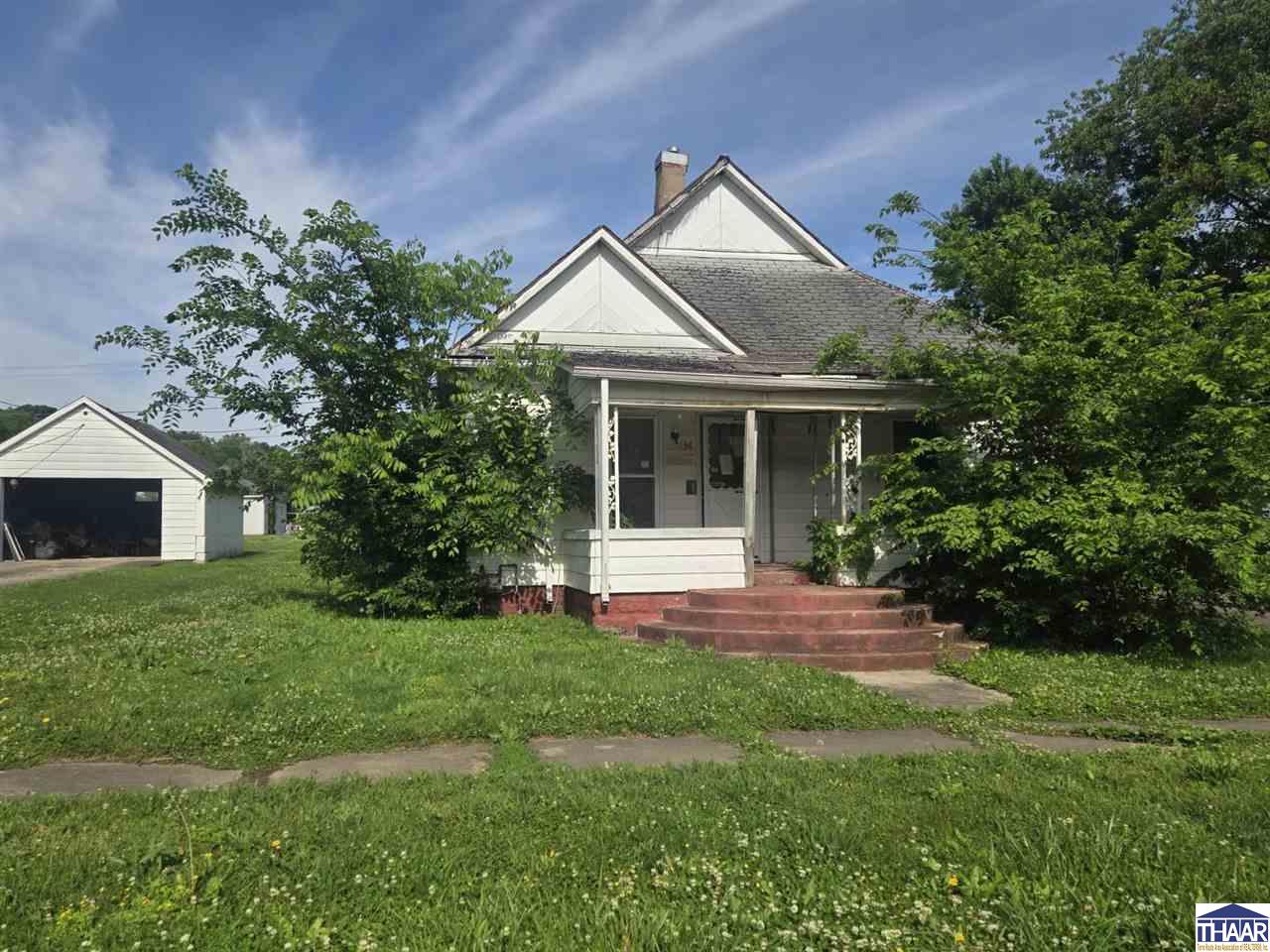 Bring your contractor, unlock the potential, turn the diamond in the rough into your dream home or the next great investment. This 2-bed 1-bath with good size rooms and eat-in kitchen. Oversize garage and back yard. Contact your realtor for your private showing.