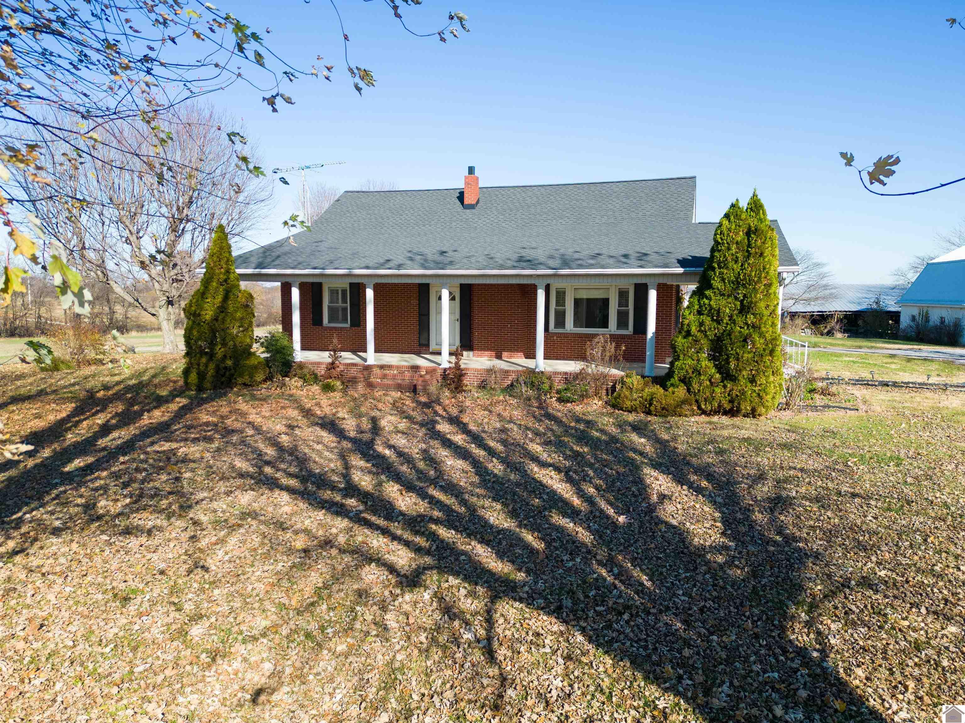 7242 St Rt 80 W, Mayfield, KY 42066 Listing Photo  1
