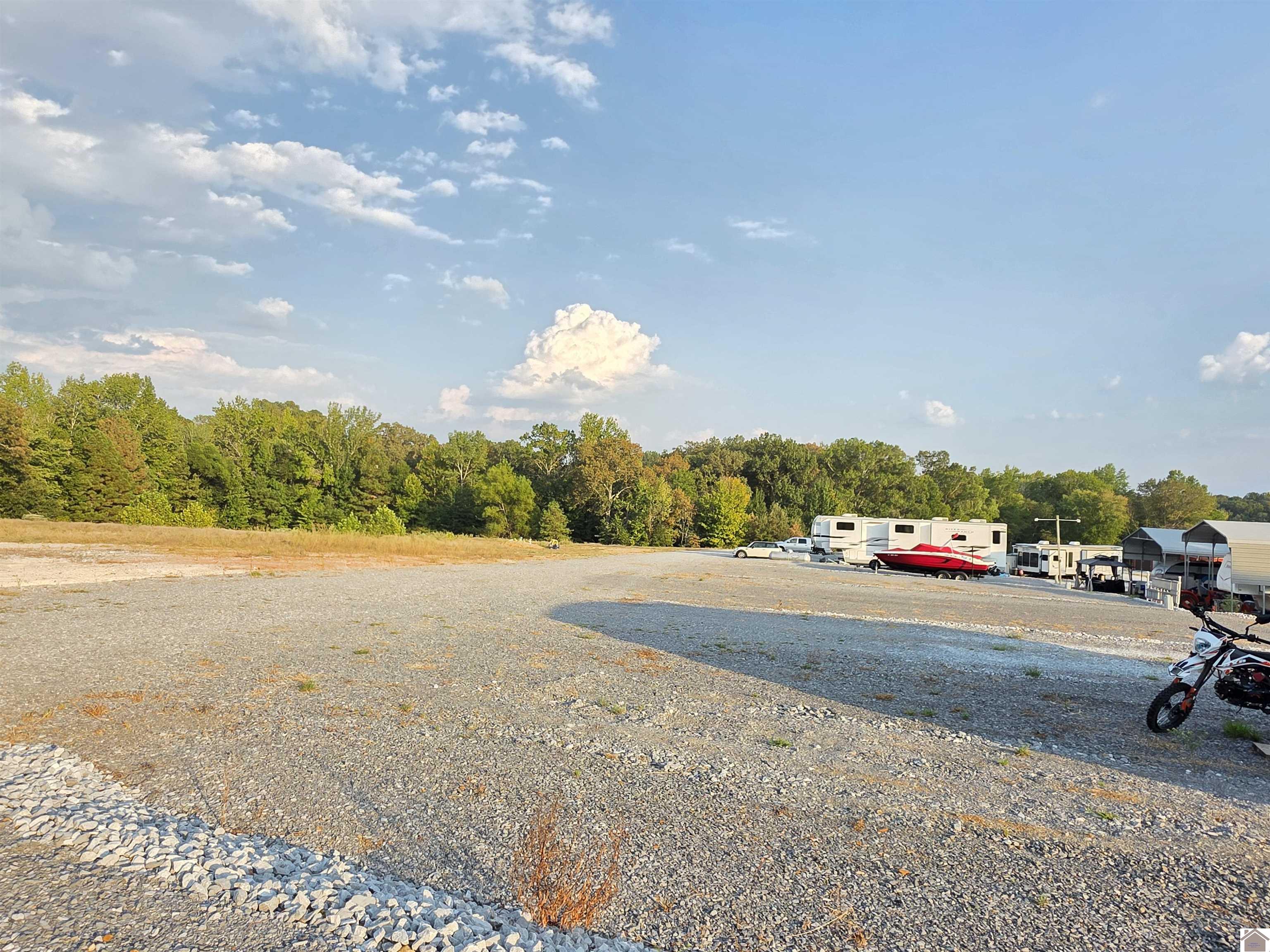 80 Oak Tree Lane, Benton, KY 42025 Listing Photo  21