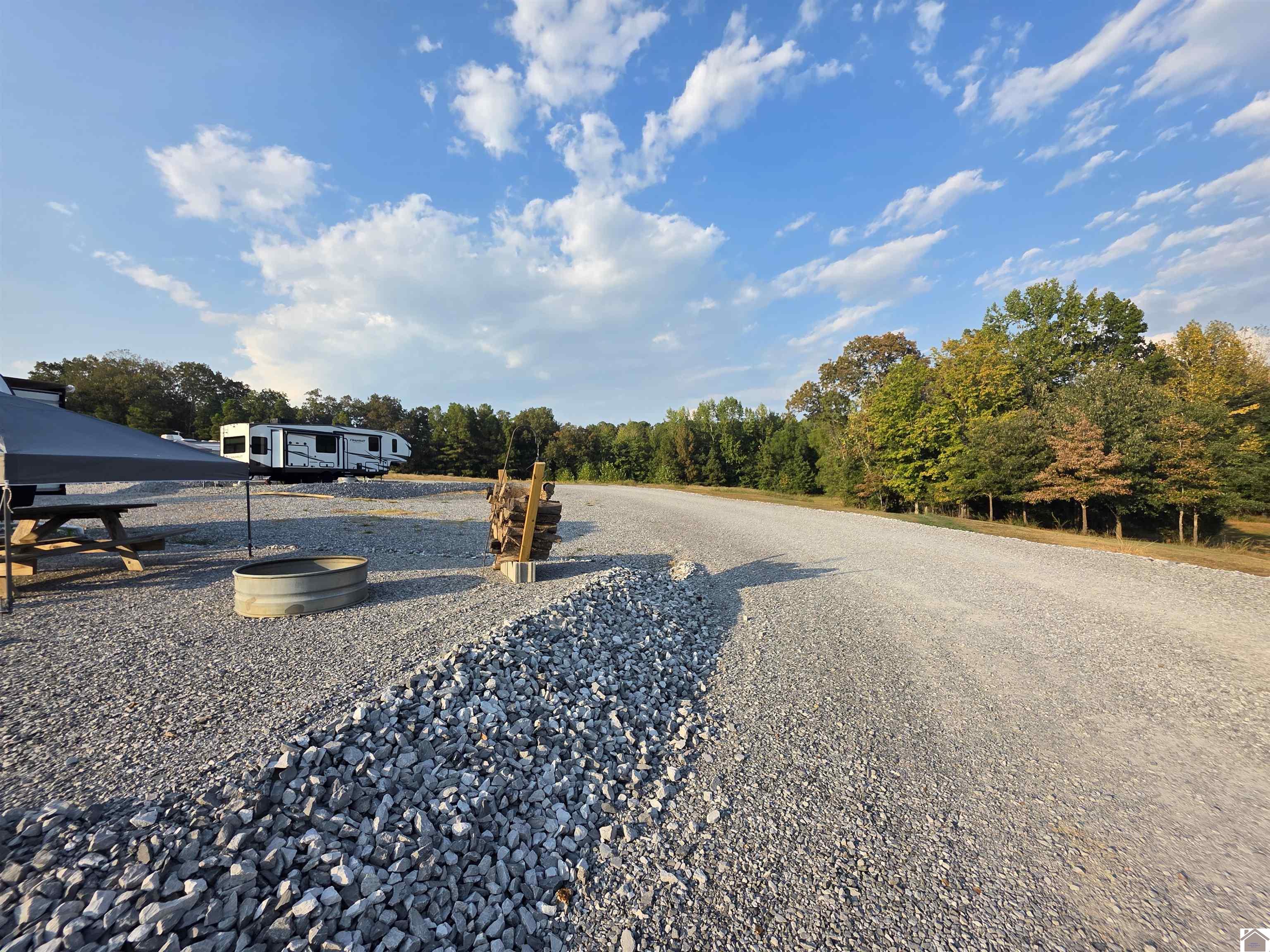 80 Oak Tree Lane, Benton, KY 42025 Listing Photo  6