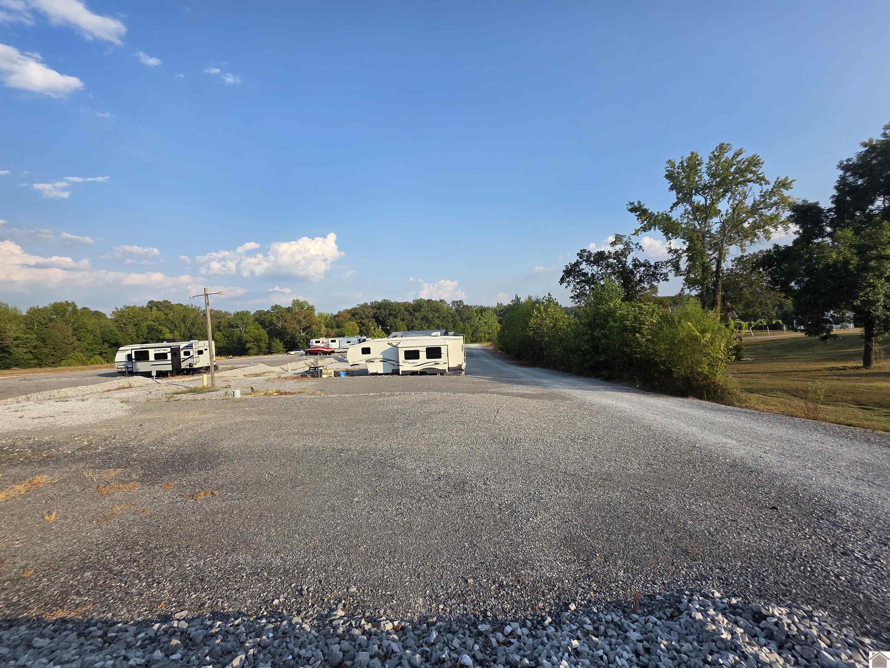 80 Oak Tree Lane, Benton, KY 42025 Listing Photo  7
