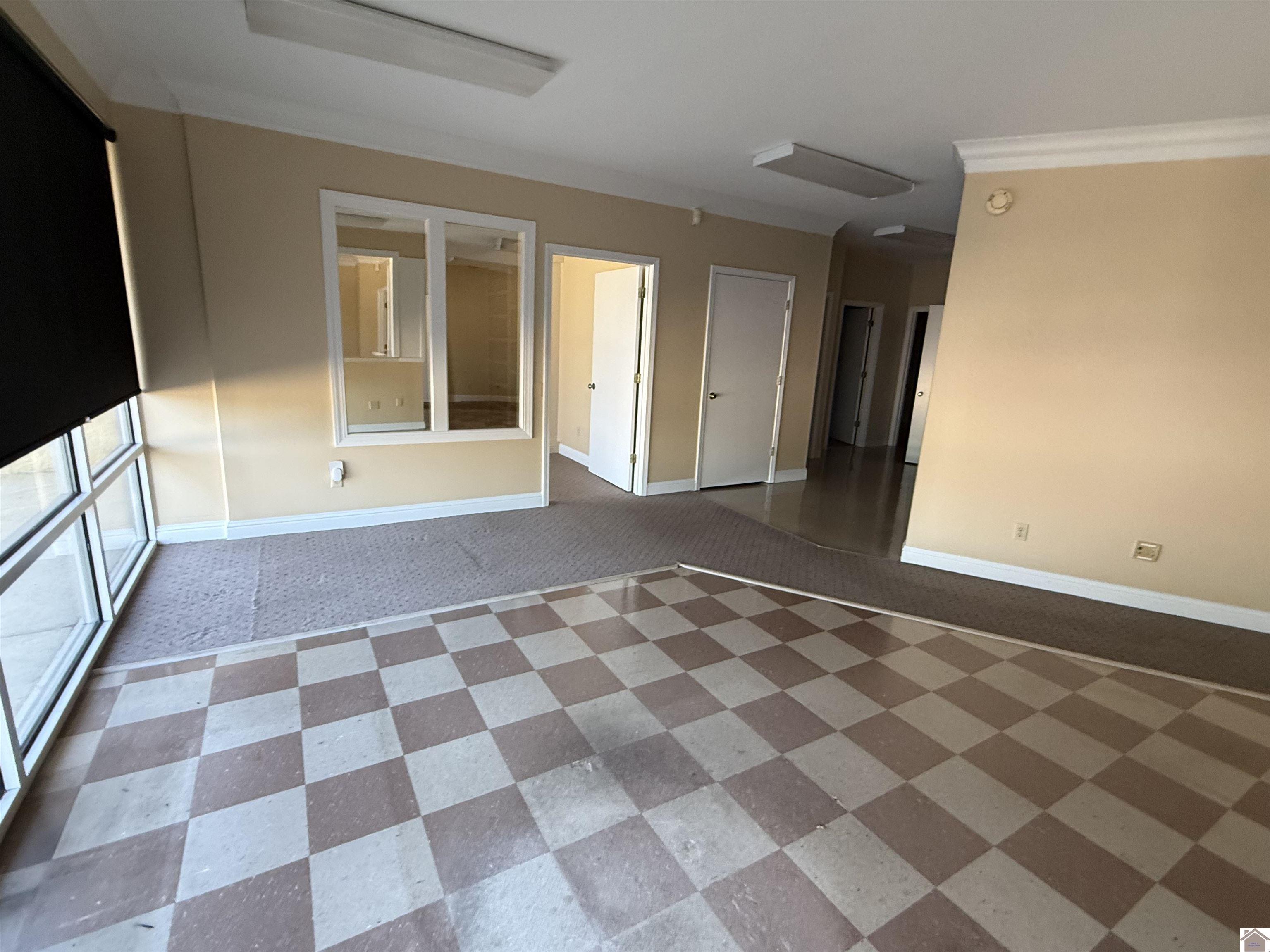 1522 Cuba Rd, Mayfield, KY 42066 Listing Photo  3