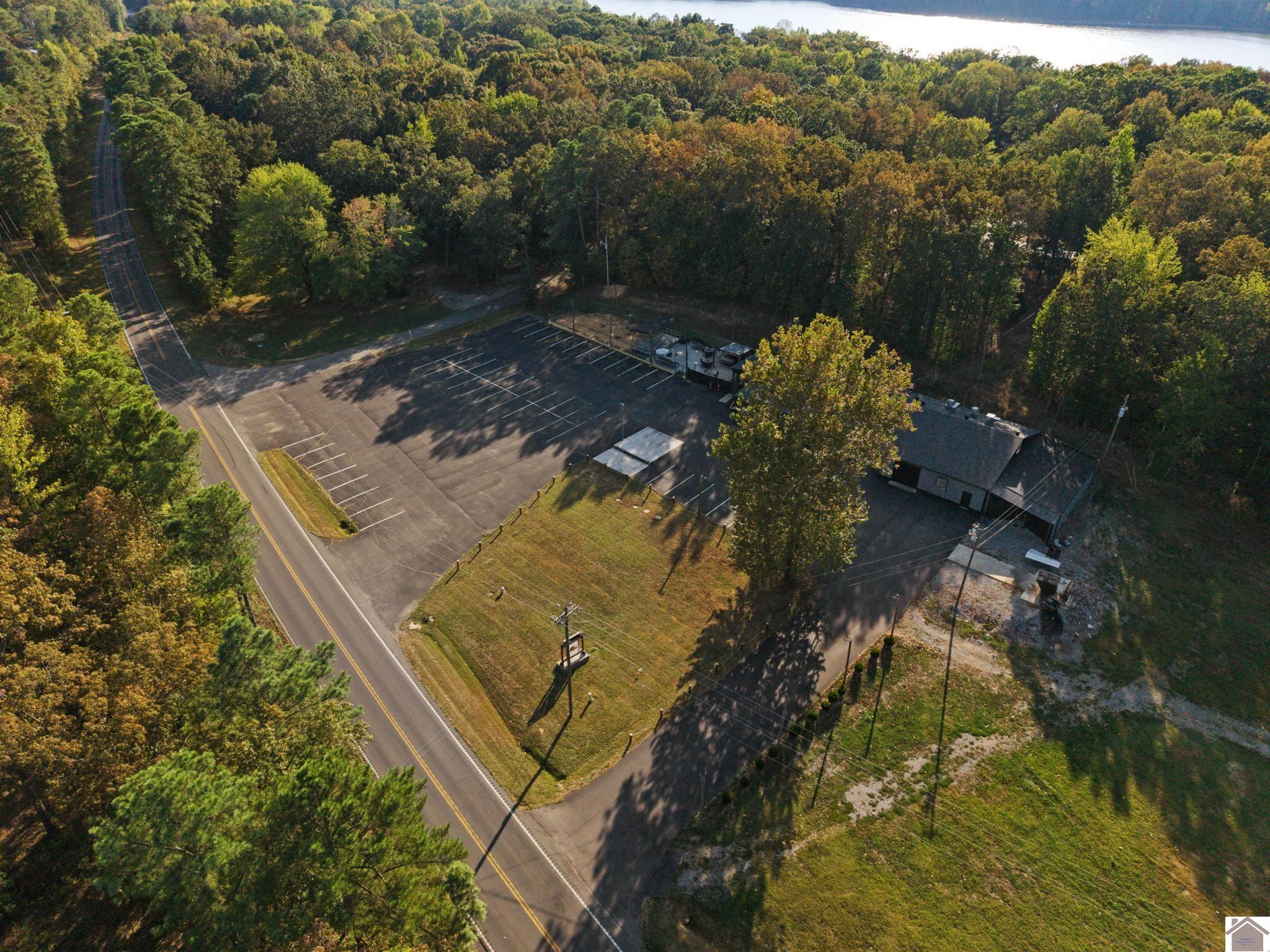 11728 E US HWY 68, Benton, KY 42025 Listing Photo  30