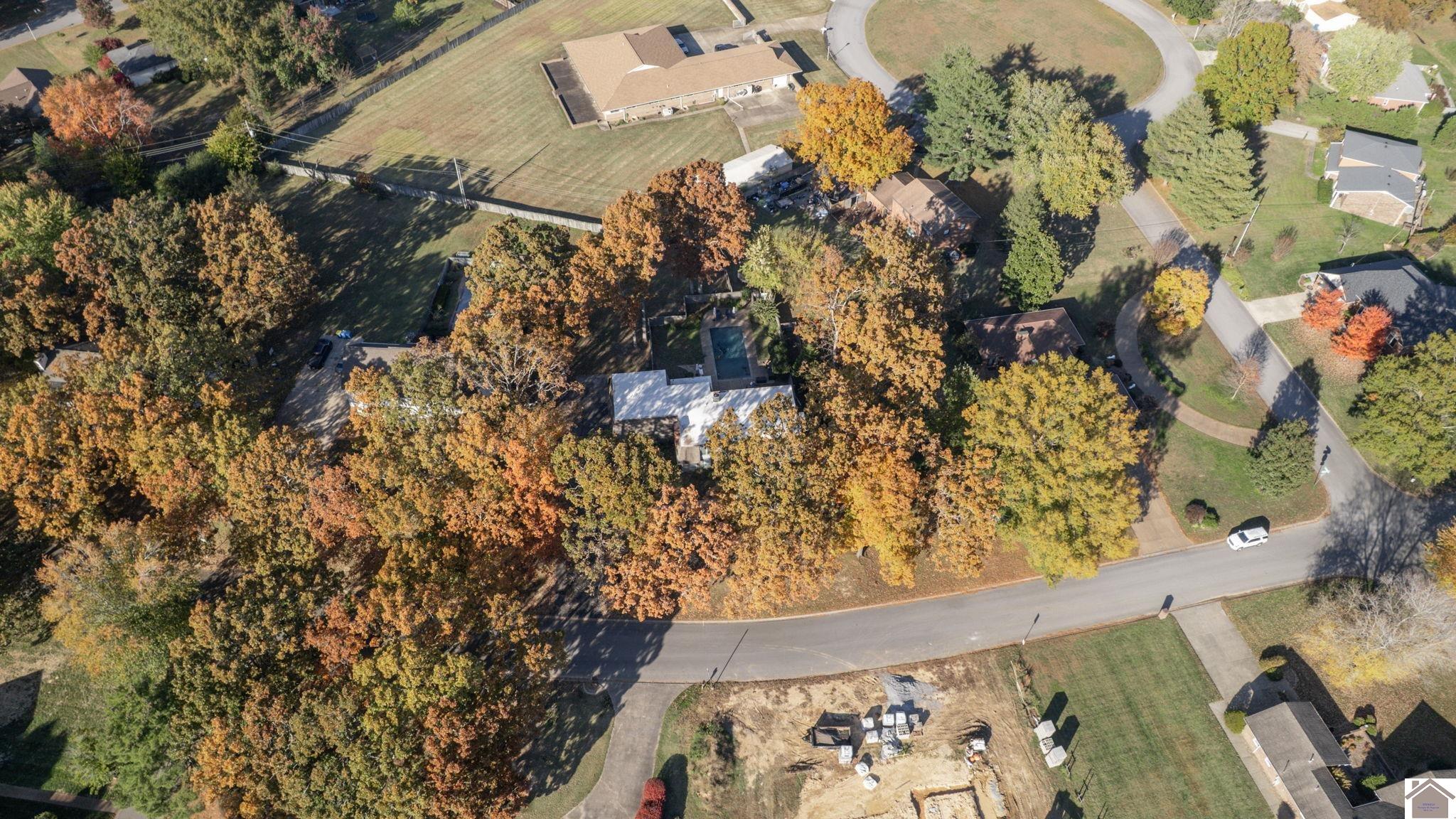 2115 Gatesborough Circle, Murray, KY 42071 Listing Photo  44