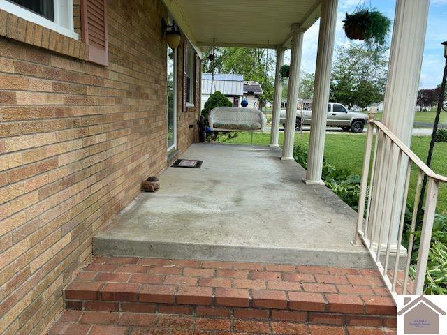 135 Southern Heights, Mayfield, KY 42055 Listing Photo  4