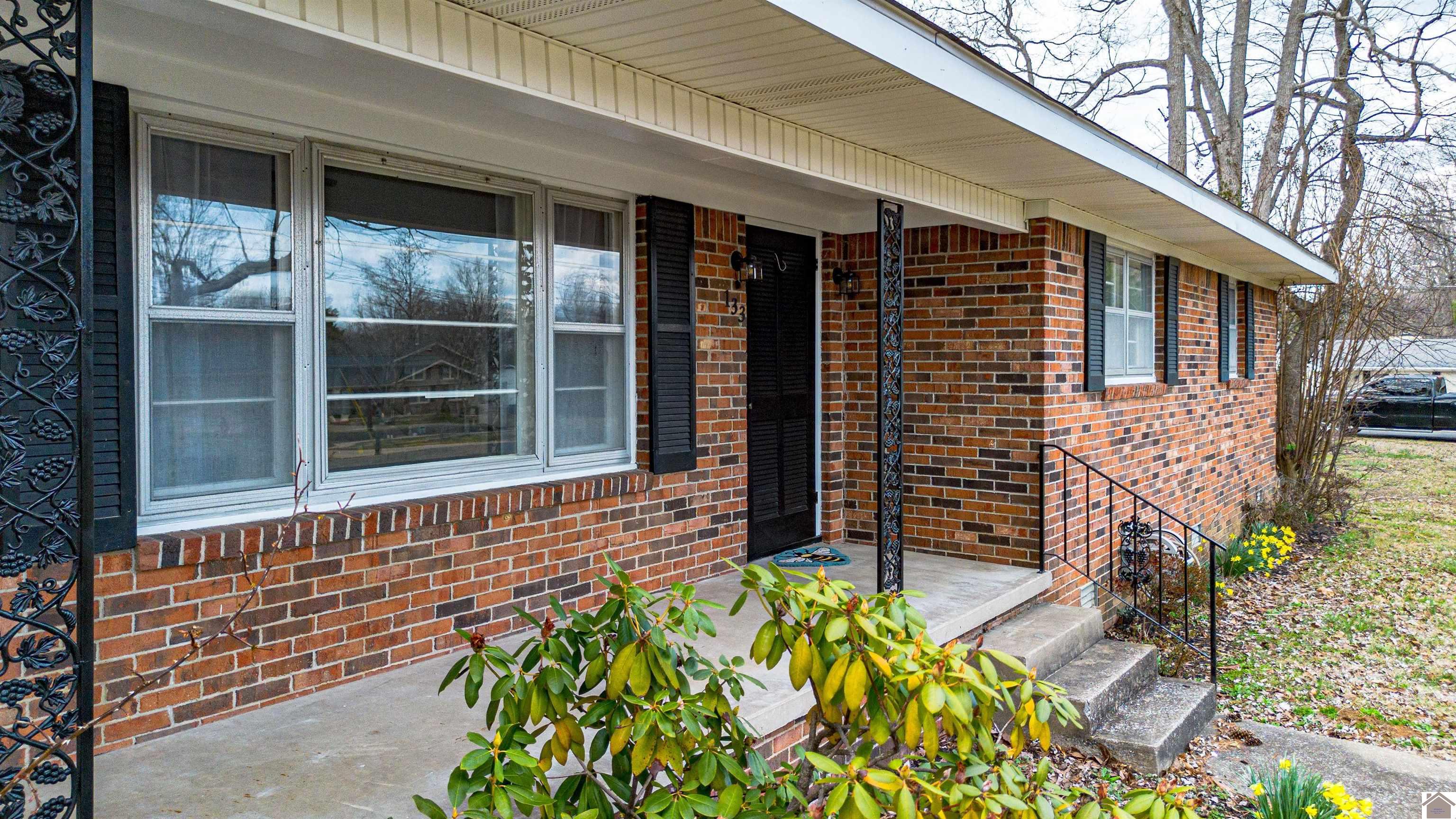 133 Frankfort Avenue, Paducah, KY 42001 Listing Photo  4
