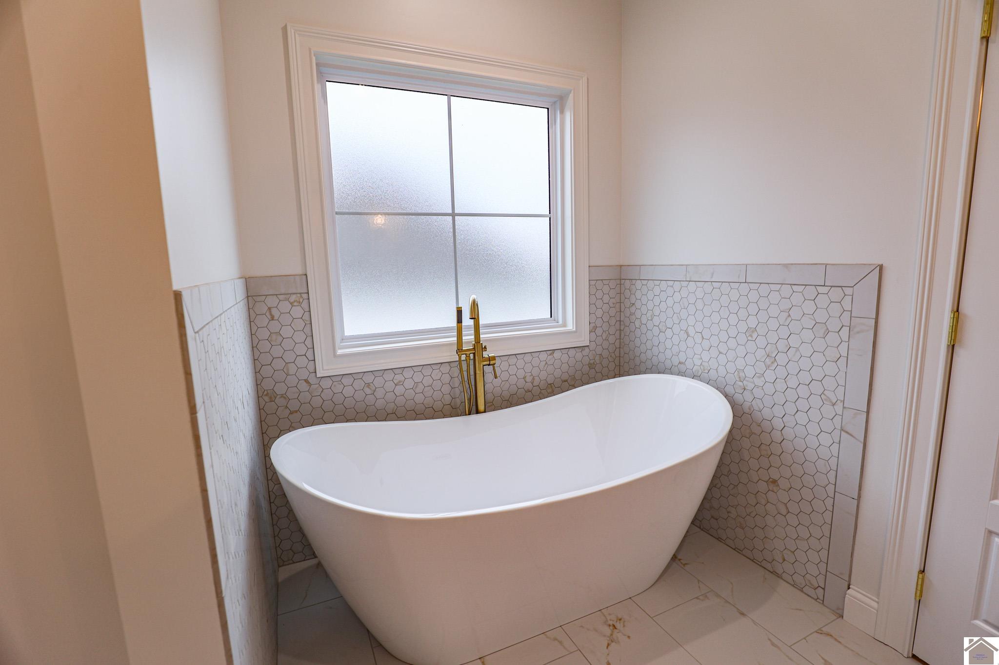 160 Overlook Drive, Paducah, KY 42003 Listing Photo  30