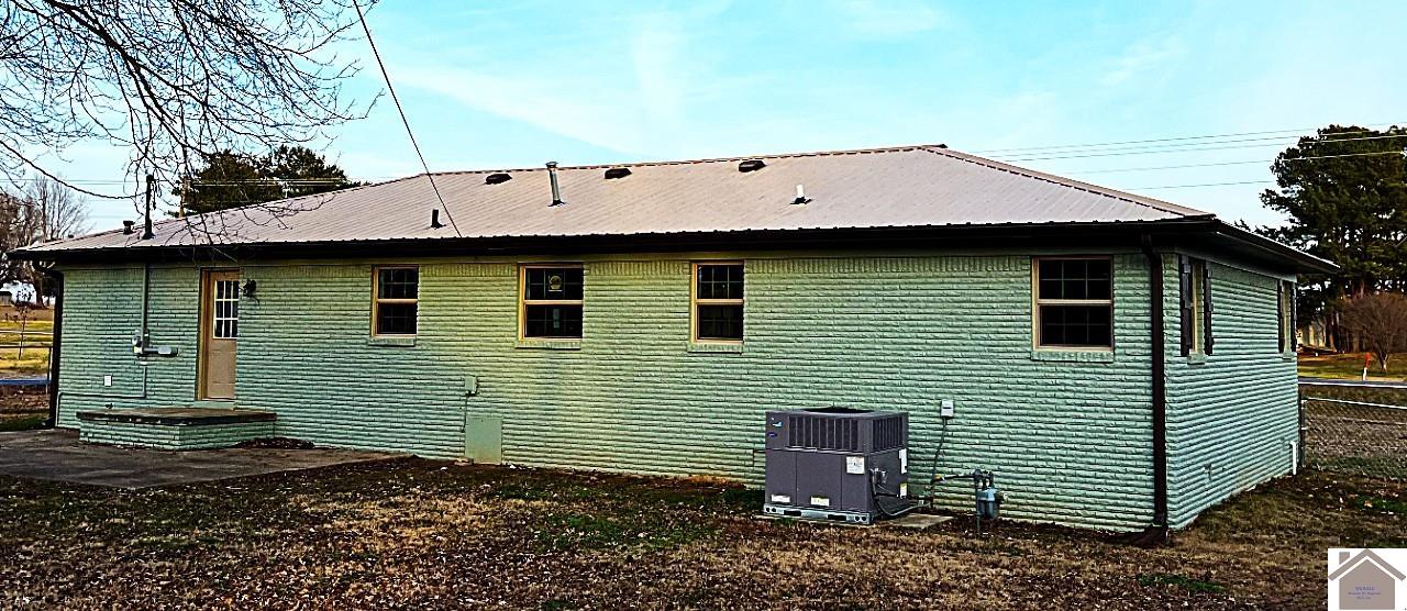 8769 SR 45 s, Wingo, KY 42088 Listing Photo  2