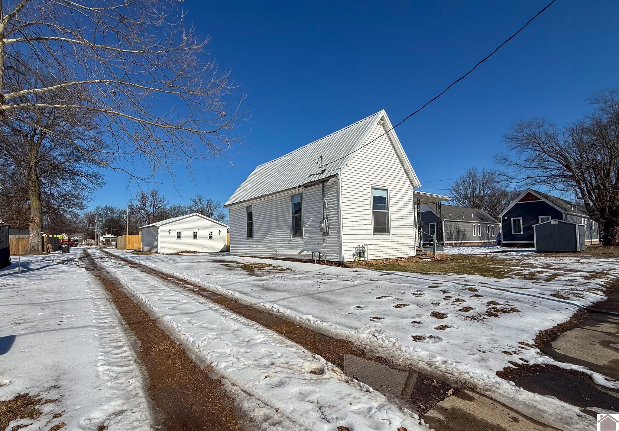 1415 Harrison Street, Paducah, KY 42001 Listing Photo  2