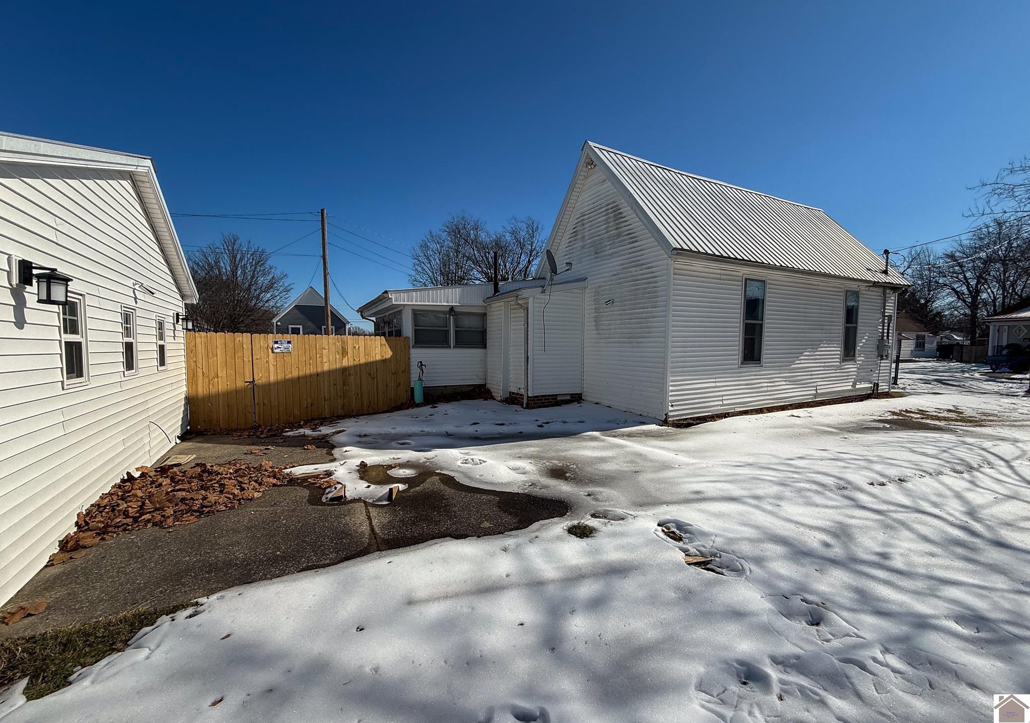 1415 Harrison Street, Paducah, KY 42001 Listing Photo  4