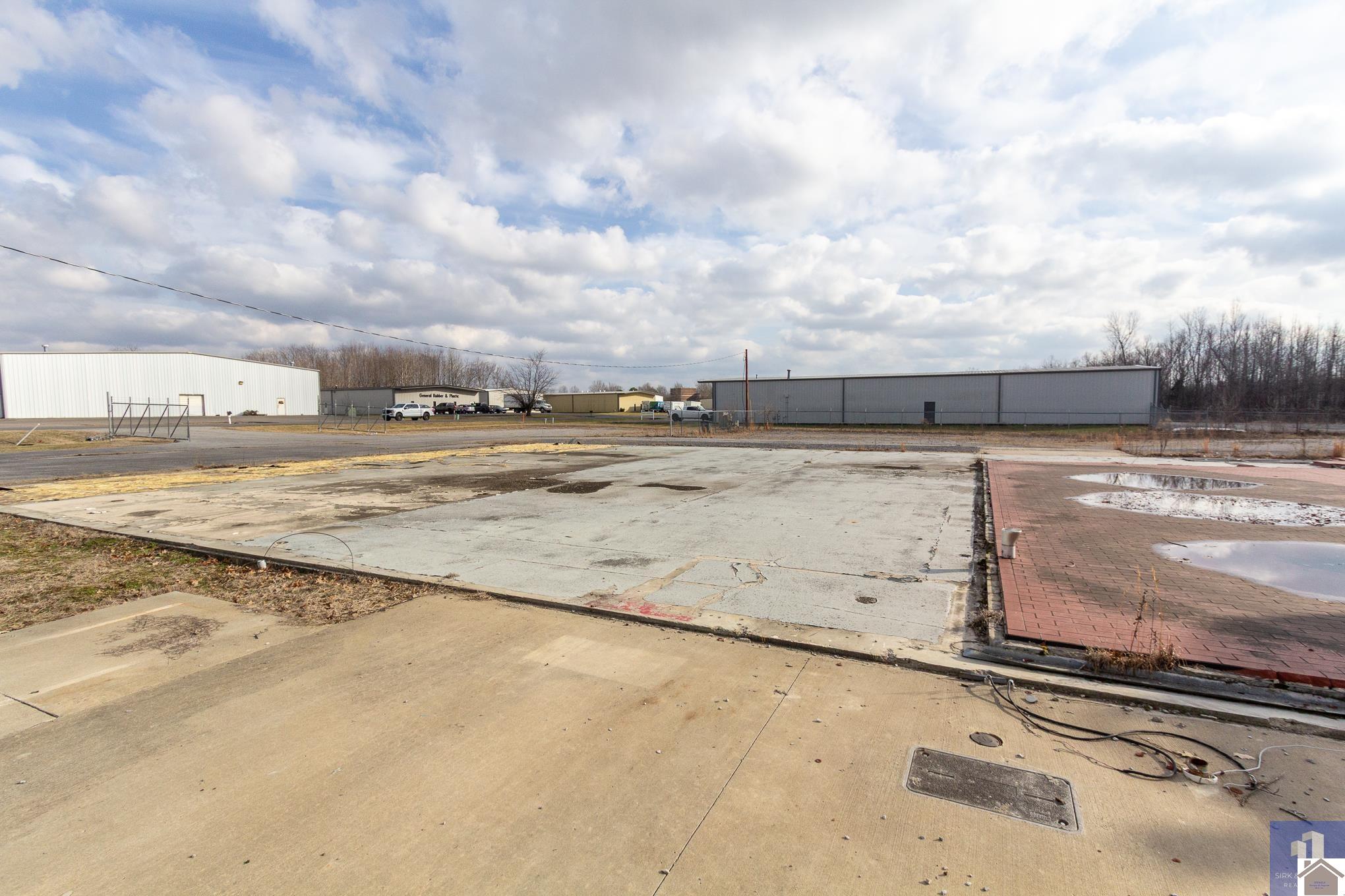 3865 Industrial Drive, Paducah, KY 42001 Listing Photo  17