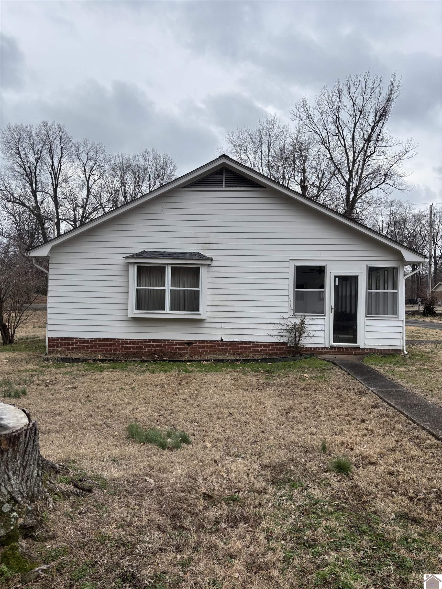 631 Berger Road, Paducah, KY 42003 Listing Photo  2