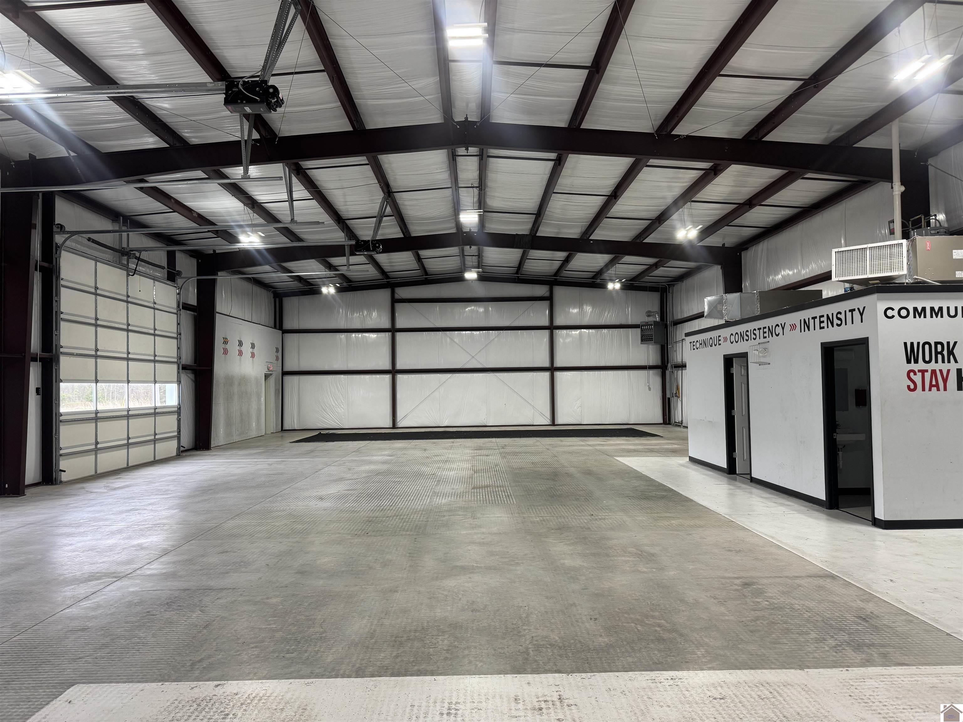95 Spruce Street, Murray, KY 42071 Listing Photo  4