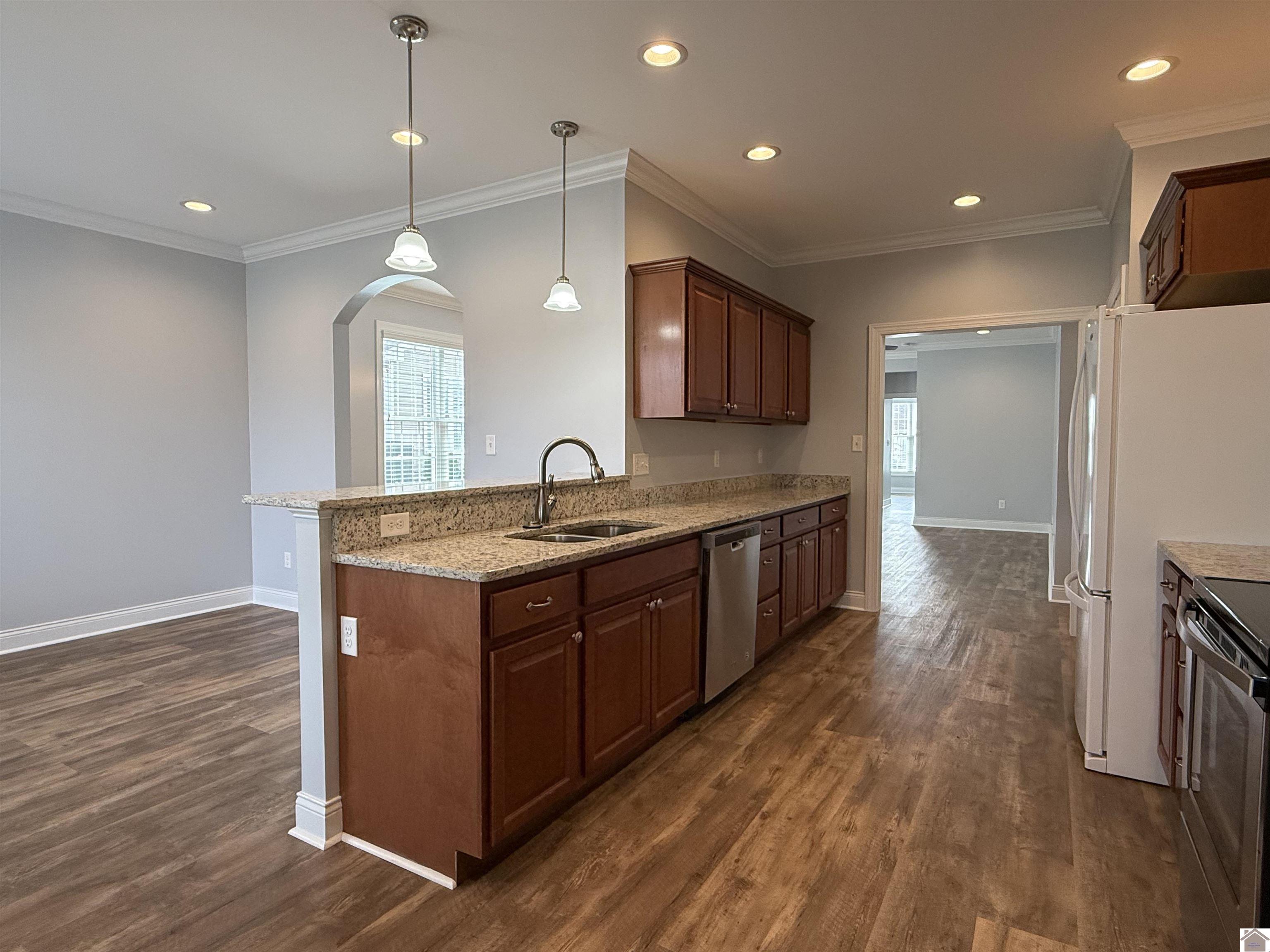 407 Villa Ridge Drive, Paducah, KY 42003 Listing Photo  14