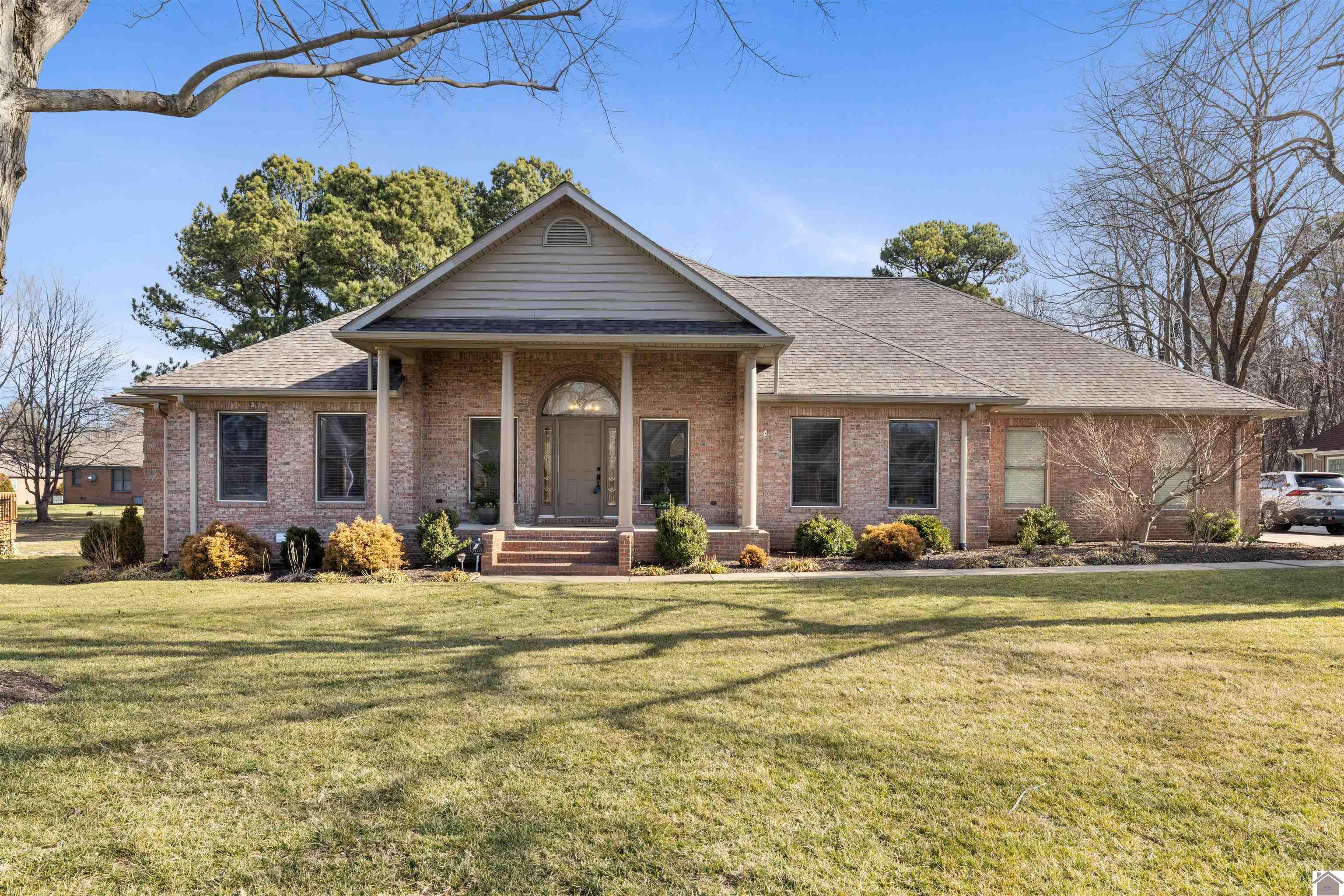 121 Pheasant Run, Paducah, KY 42001 Listing Photo  1