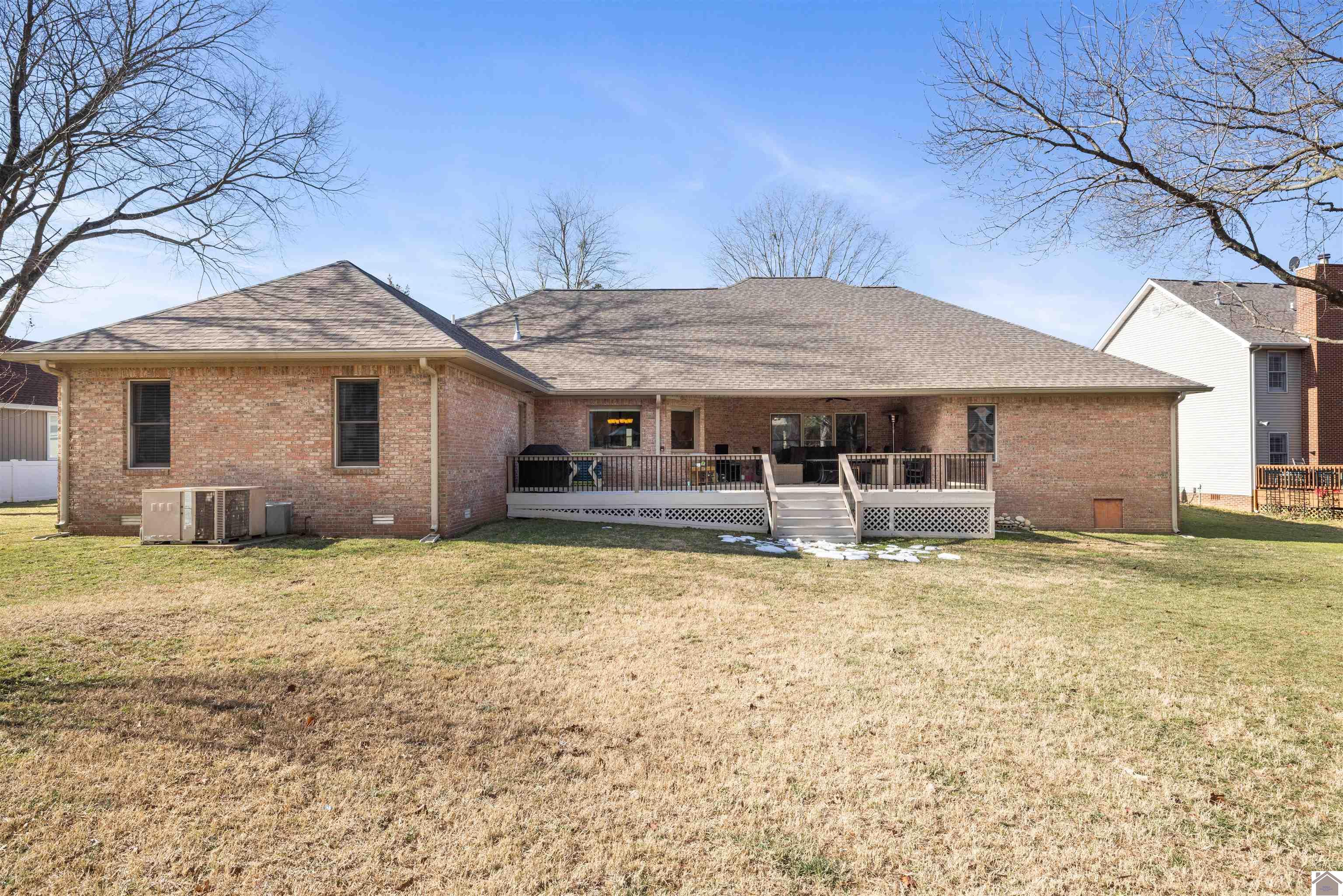121 Pheasant Run, Paducah, KY 42001 Listing Photo  2
