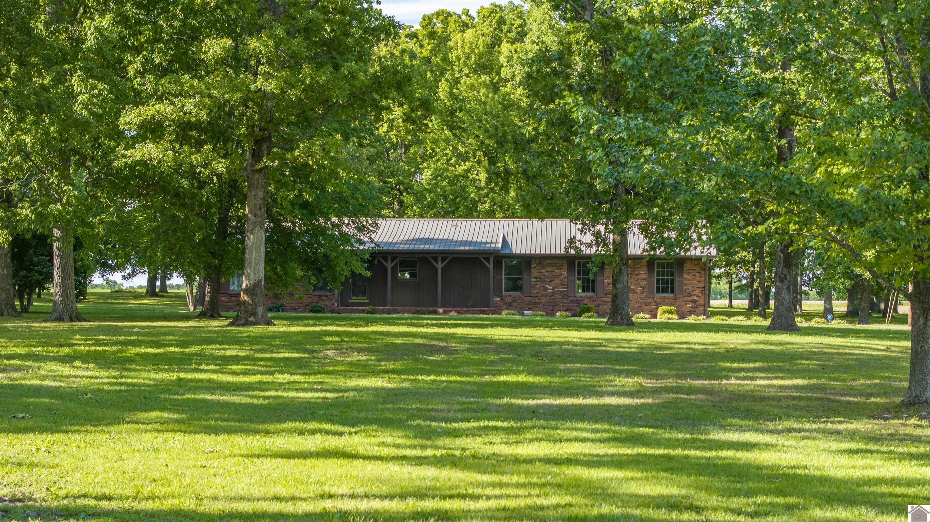 2156 Poor Farm Rd, Murray, KY 42071 Listing Photo  2