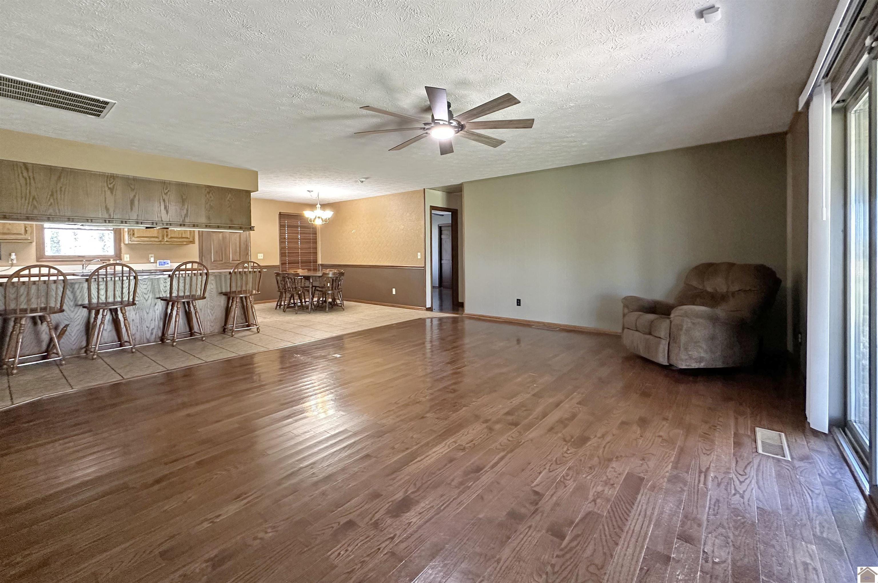 2156 Poor Farm Rd, Murray, KY 42071 Listing Photo  15