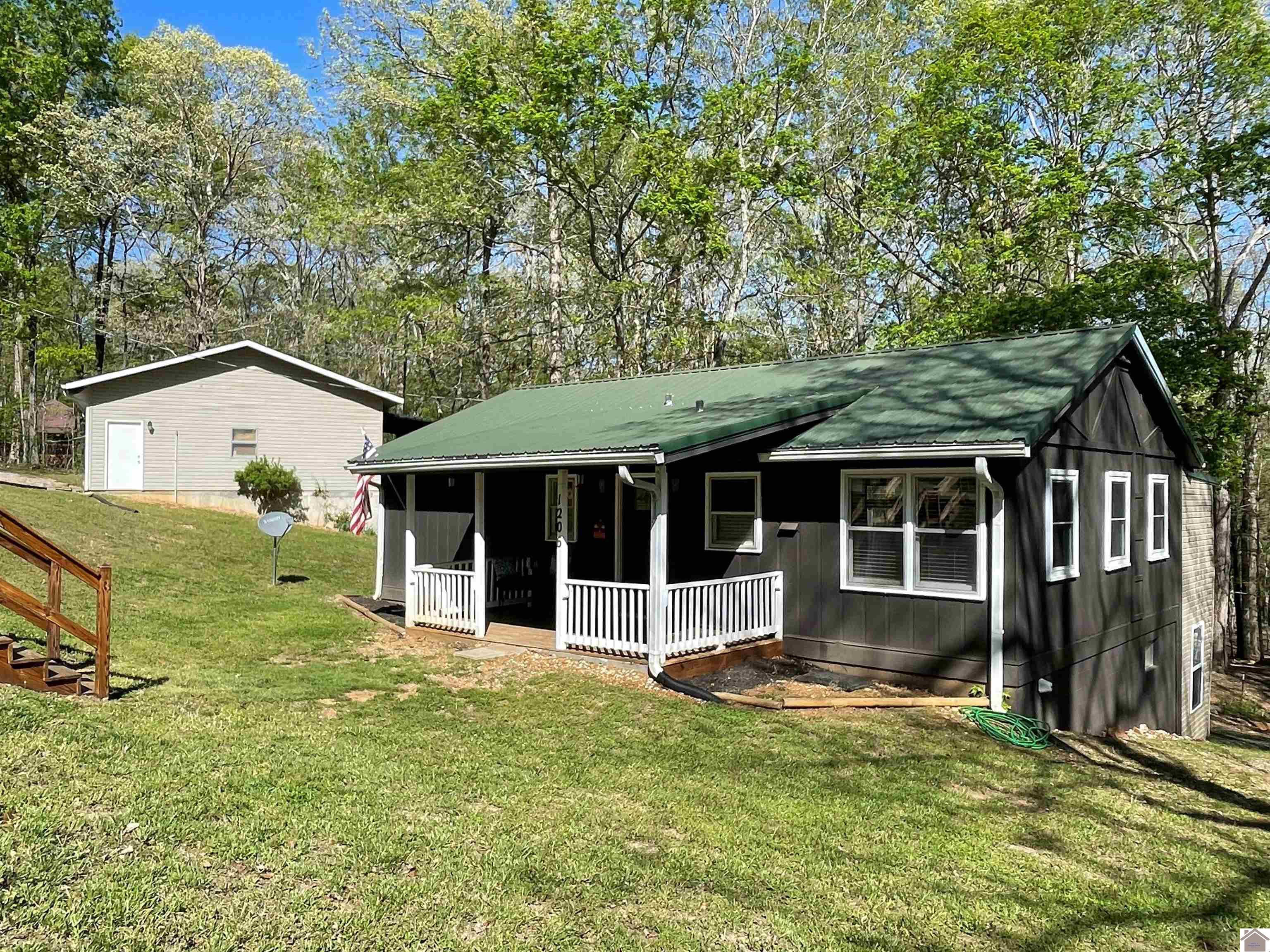 1206 Canton Blue Springs Road, Cadiz, KY 42211 Listing Photo  1