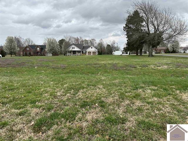 101 Crossfield Drive, Murray, KY 42071 Listing Photo  1