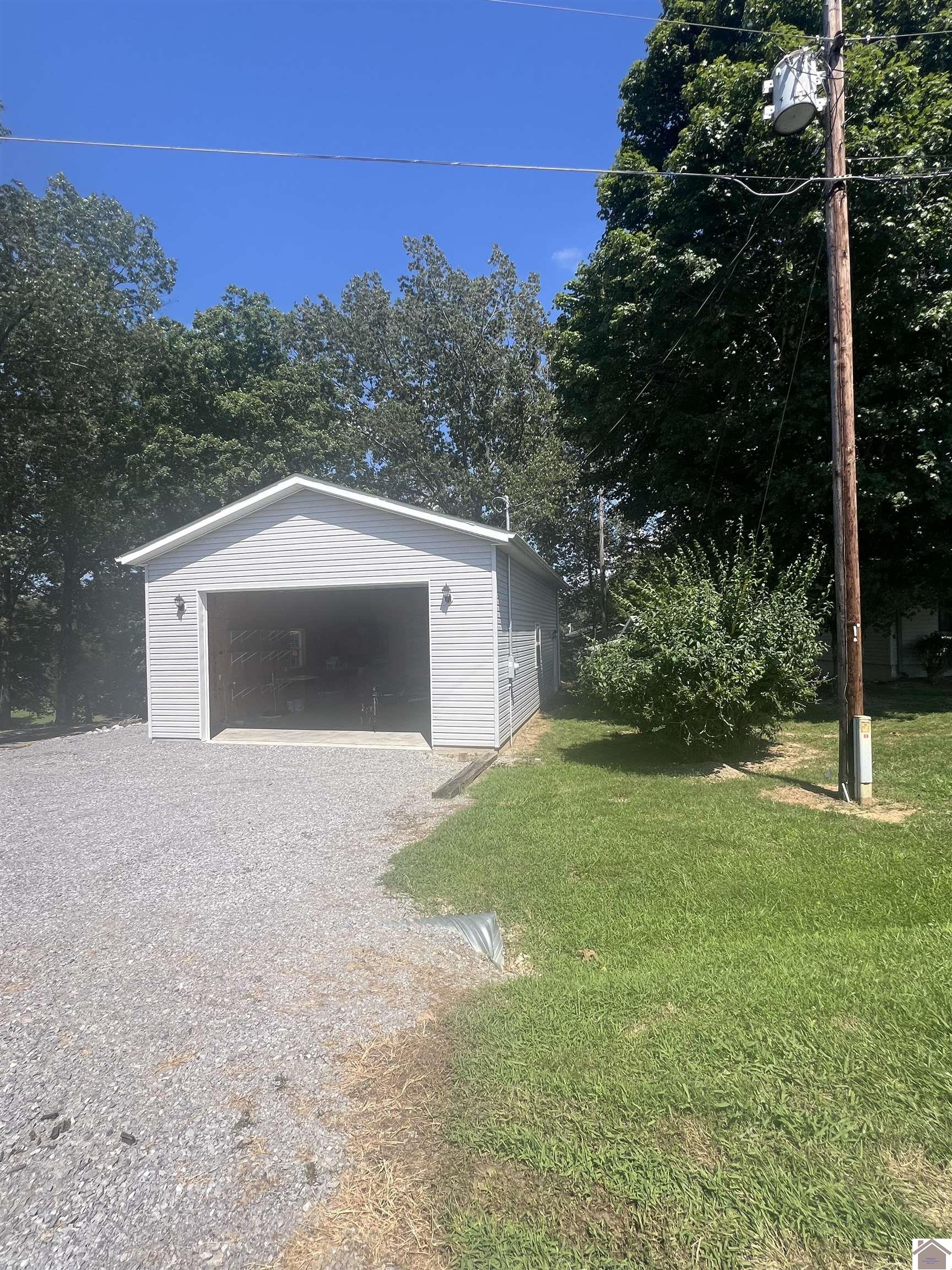 510 Carriage Cove Road, Cadiz, KY 42211 Listing Photo  1