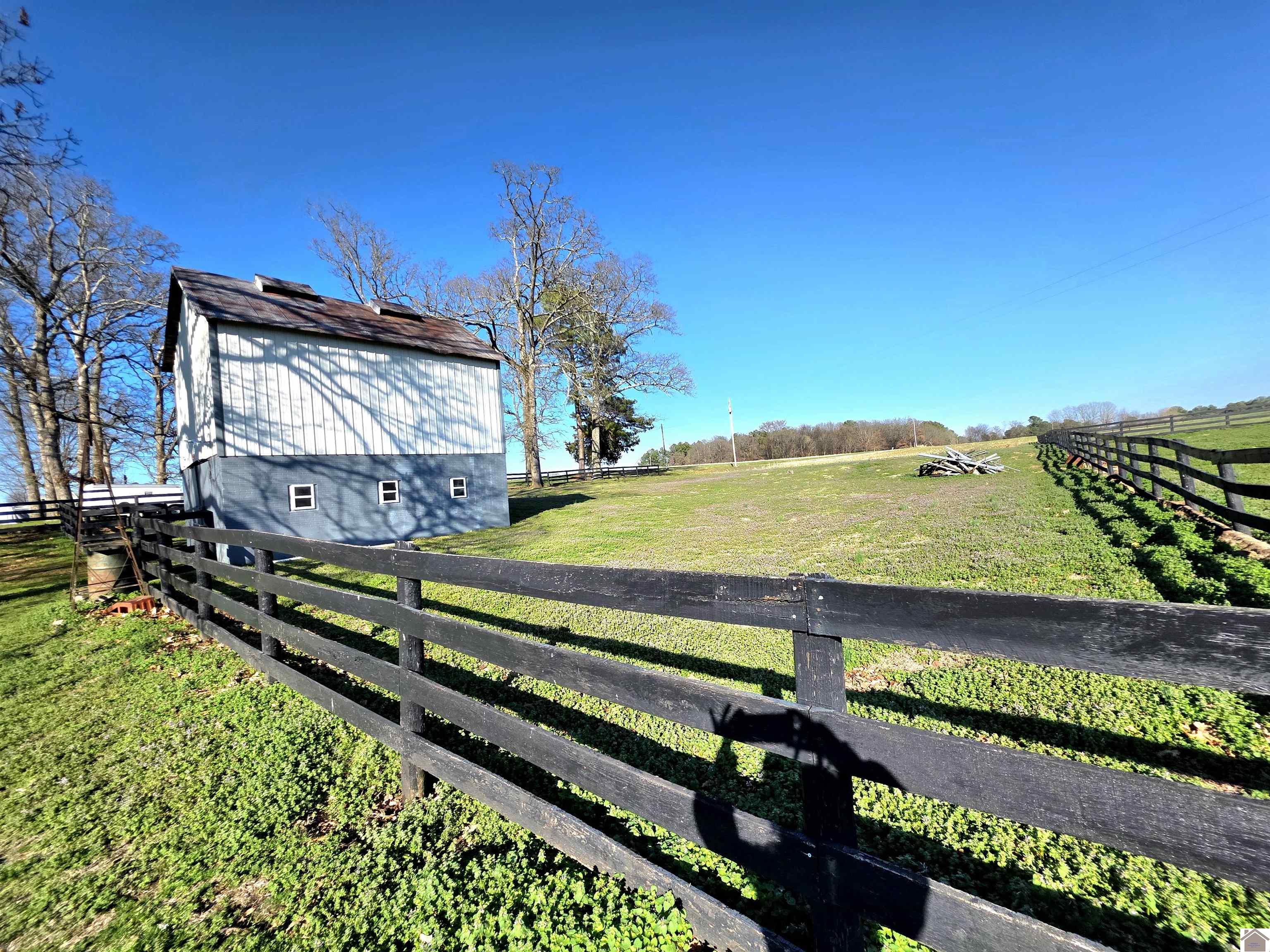 1498 Coopertown Rd, Murray, KY 42071 Listing Photo  1