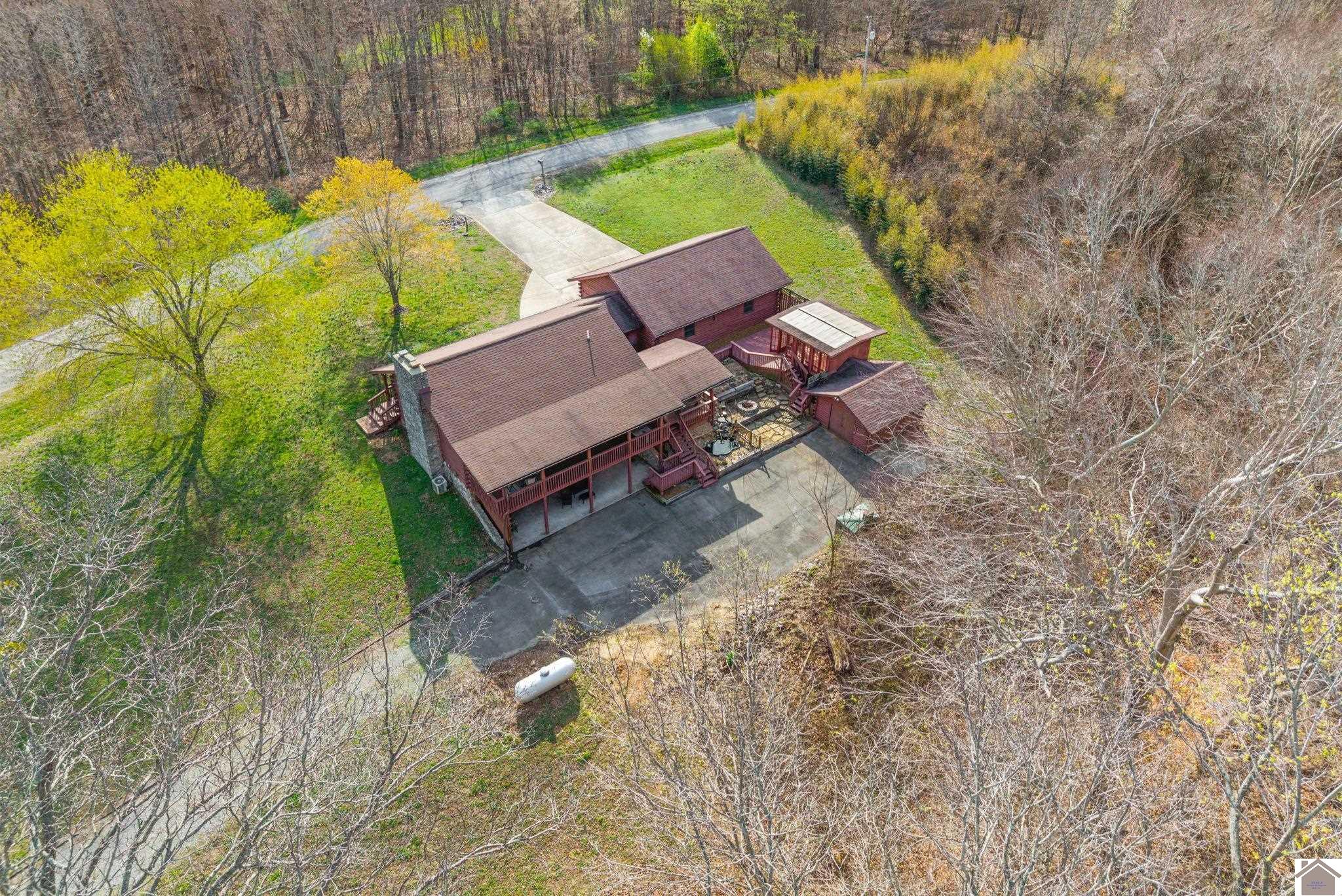 117 Journeys End Lane, Cadiz, KY 42211 Listing Photo  2