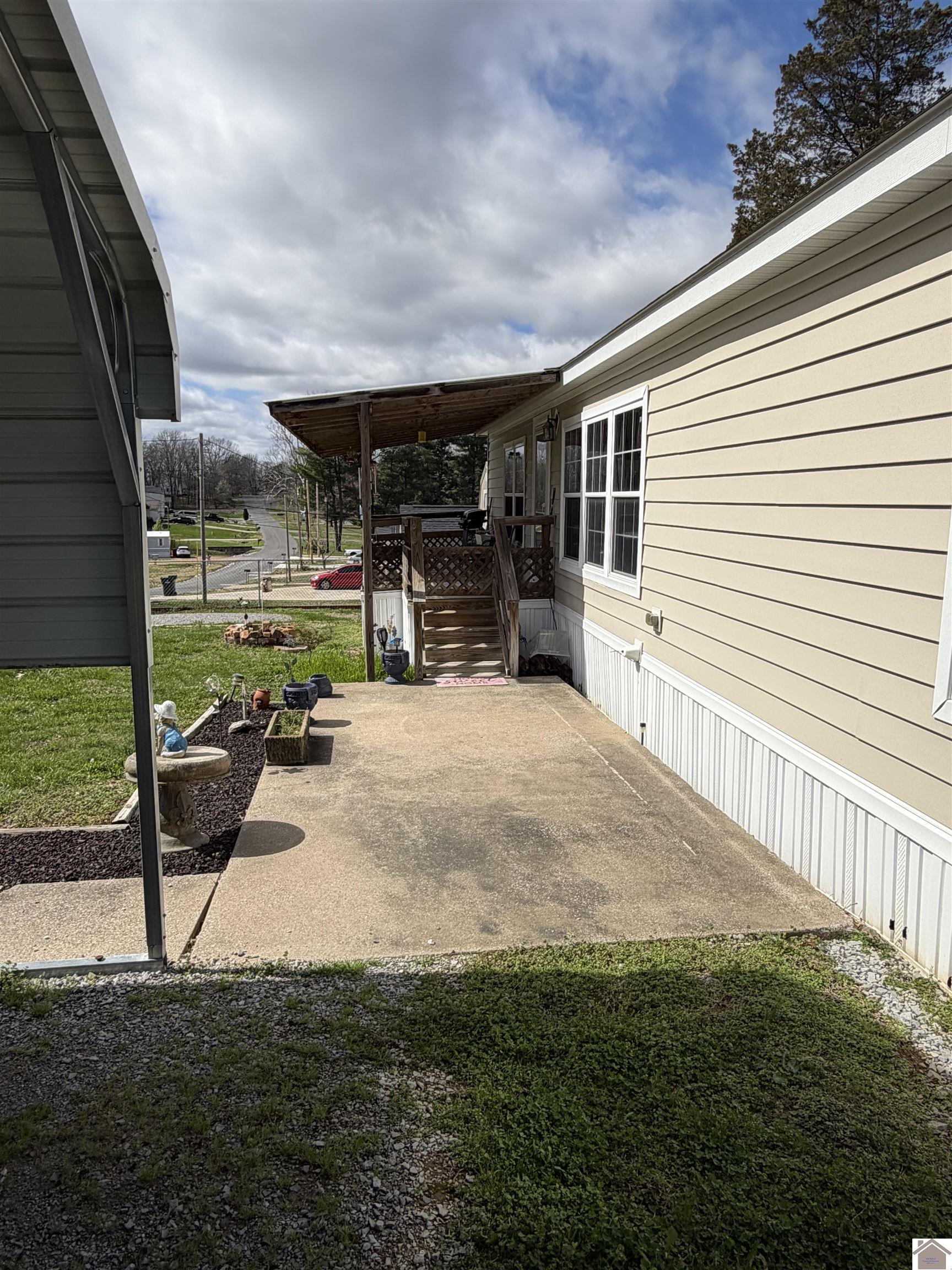 438 Denver Avenue, Paducah, KY 42001 Listing Photo  22