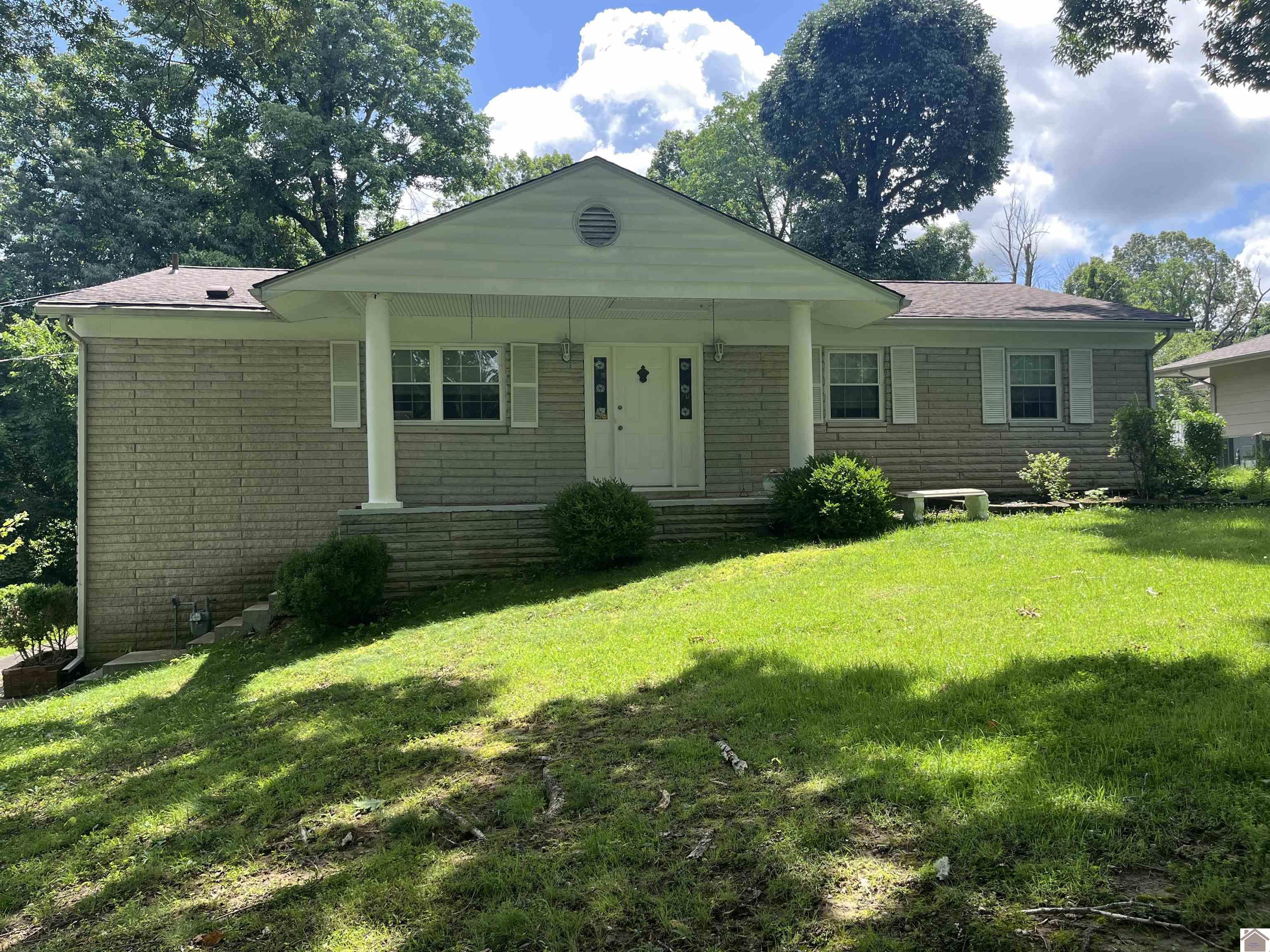 420 Highland Church Rd, Paducah, KY 42003 Listing Photo  1