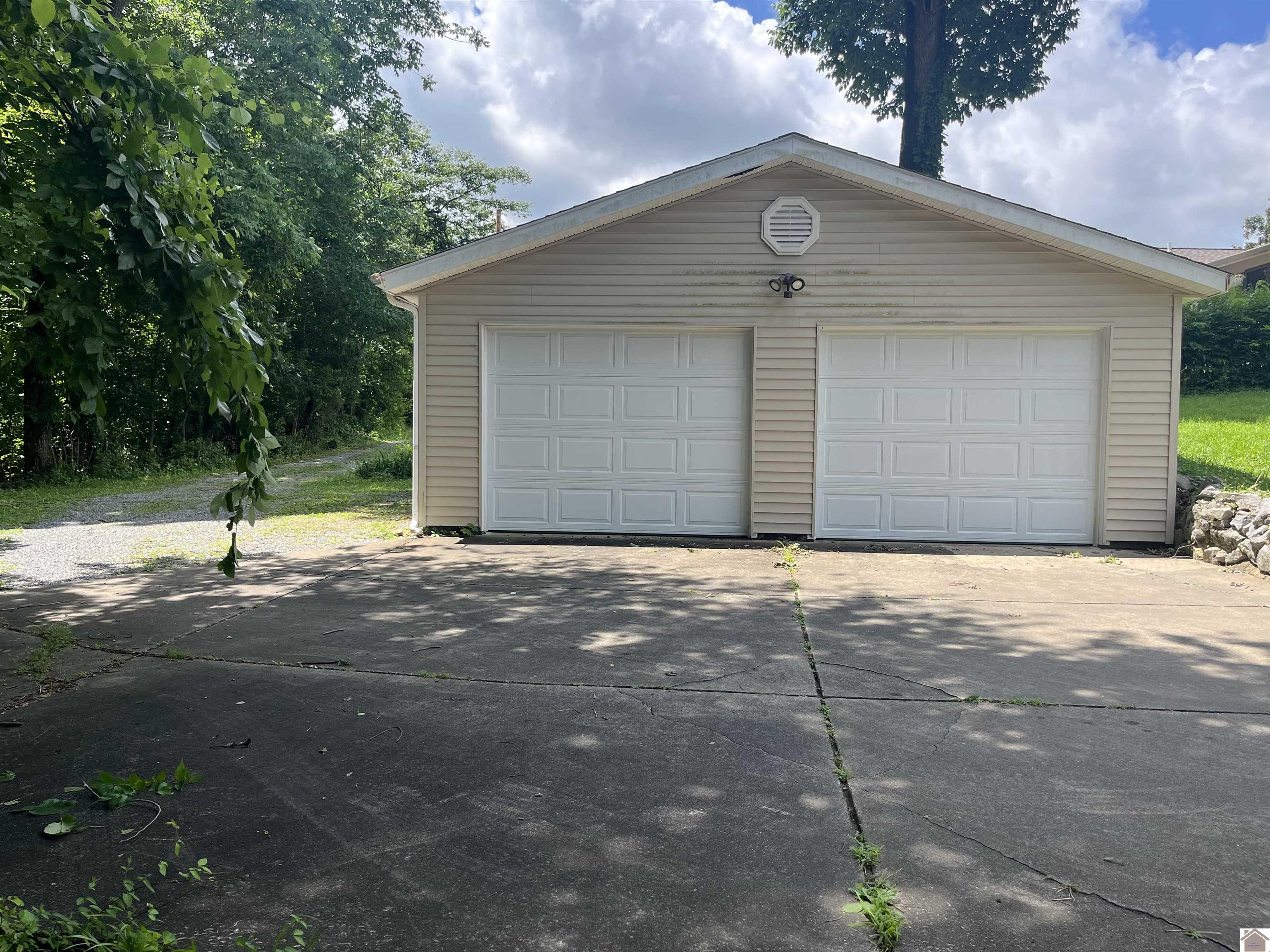 420 Highland Church Rd, Paducah, KY 42003 Listing Photo  12