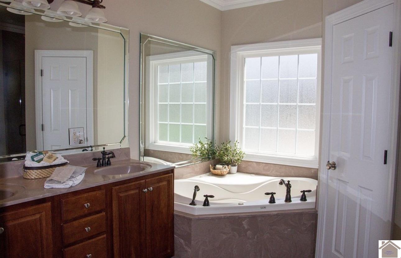 1834 Deerhaven Lane, Paducah, KY 42001 Listing Photo  6