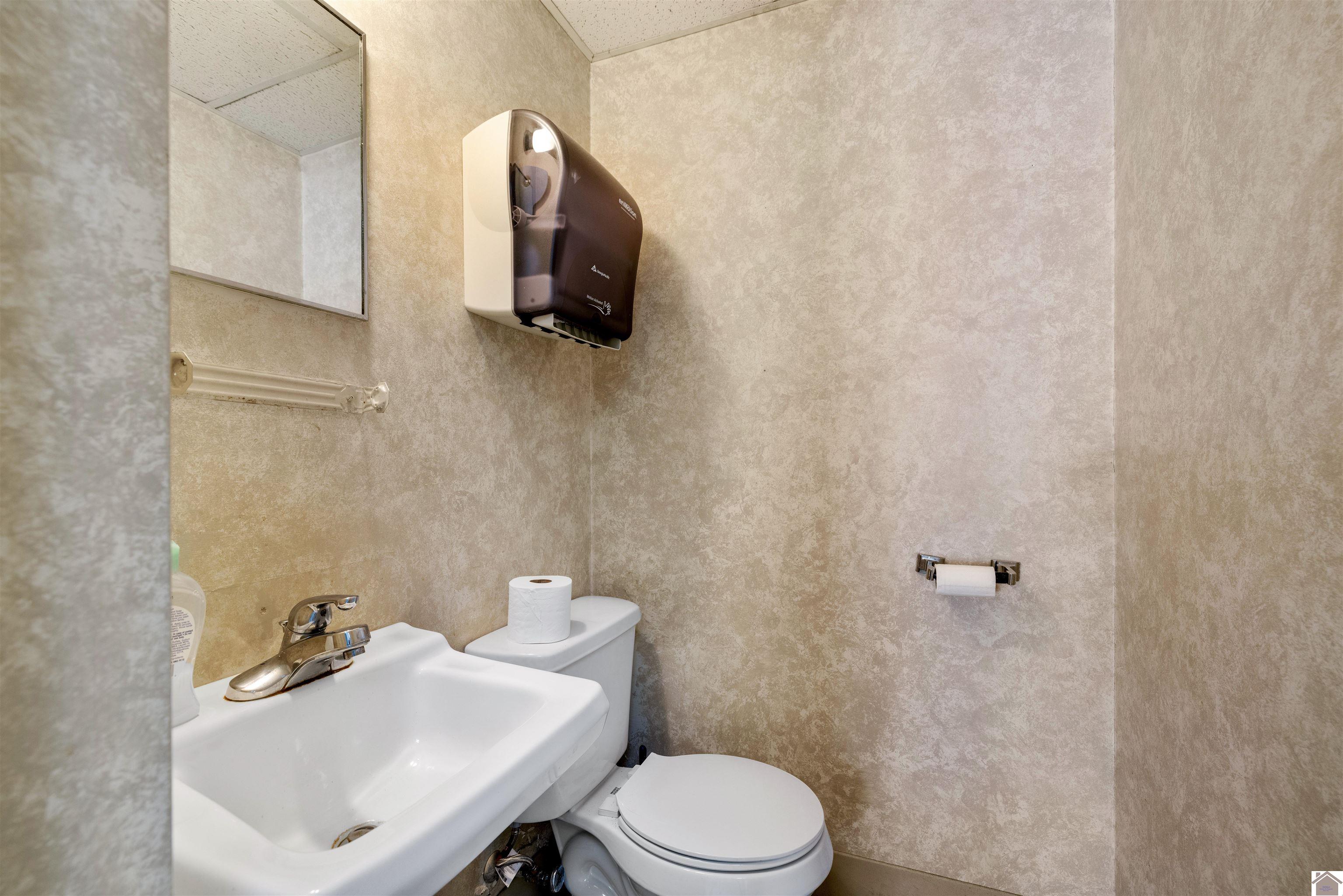 206 Maple Street, Murray, KY 42071 Listing Photo  26