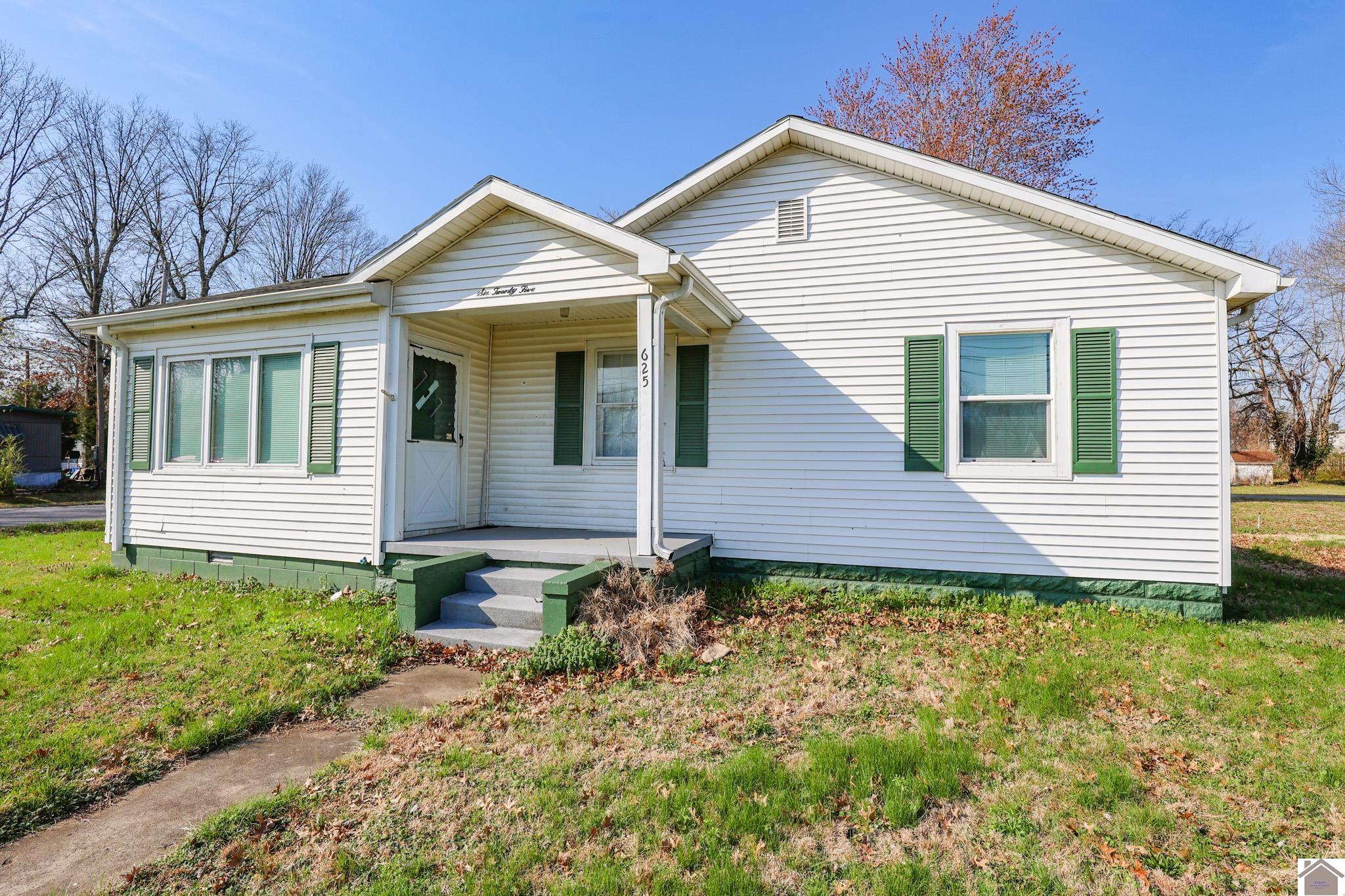 625 S 28th St, Paducah, KY 42003 Listing Photo  2