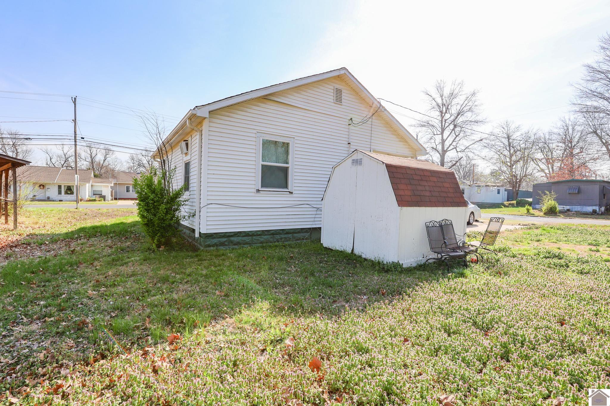 625 S 28th St, Paducah, KY 42003 Listing Photo  5