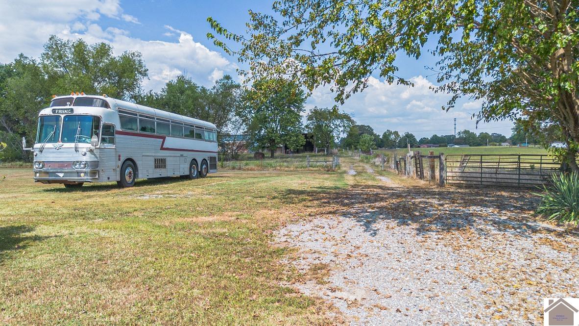 7150 Benton Road, Paducah, KY 42003 Listing Photo  15