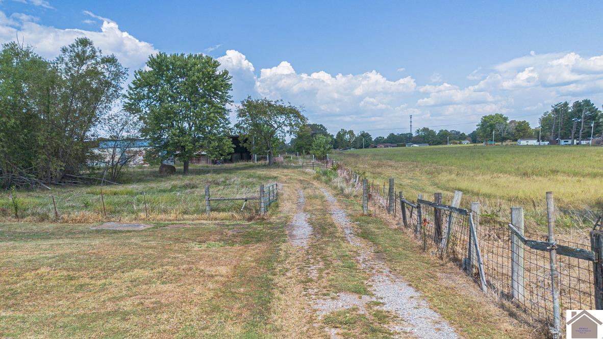7150 Benton Road, Paducah, KY 42003 Listing Photo  16