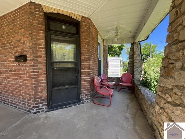 1227 S. 6th St., Paducah, KY 42003 Listing Photo  3