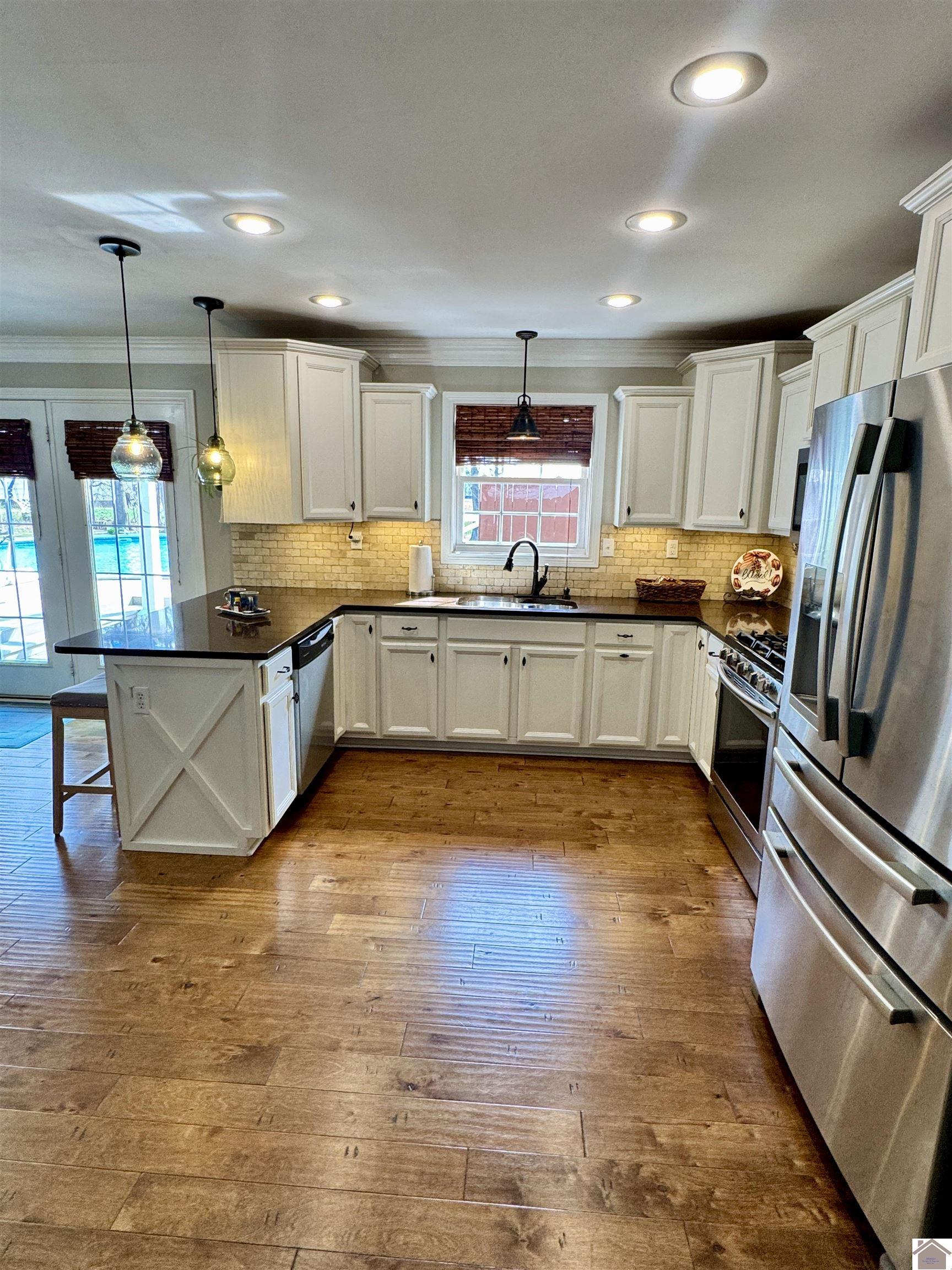 7020 Dana Drive, West Paducah, KY 42086 Listing Photo  8