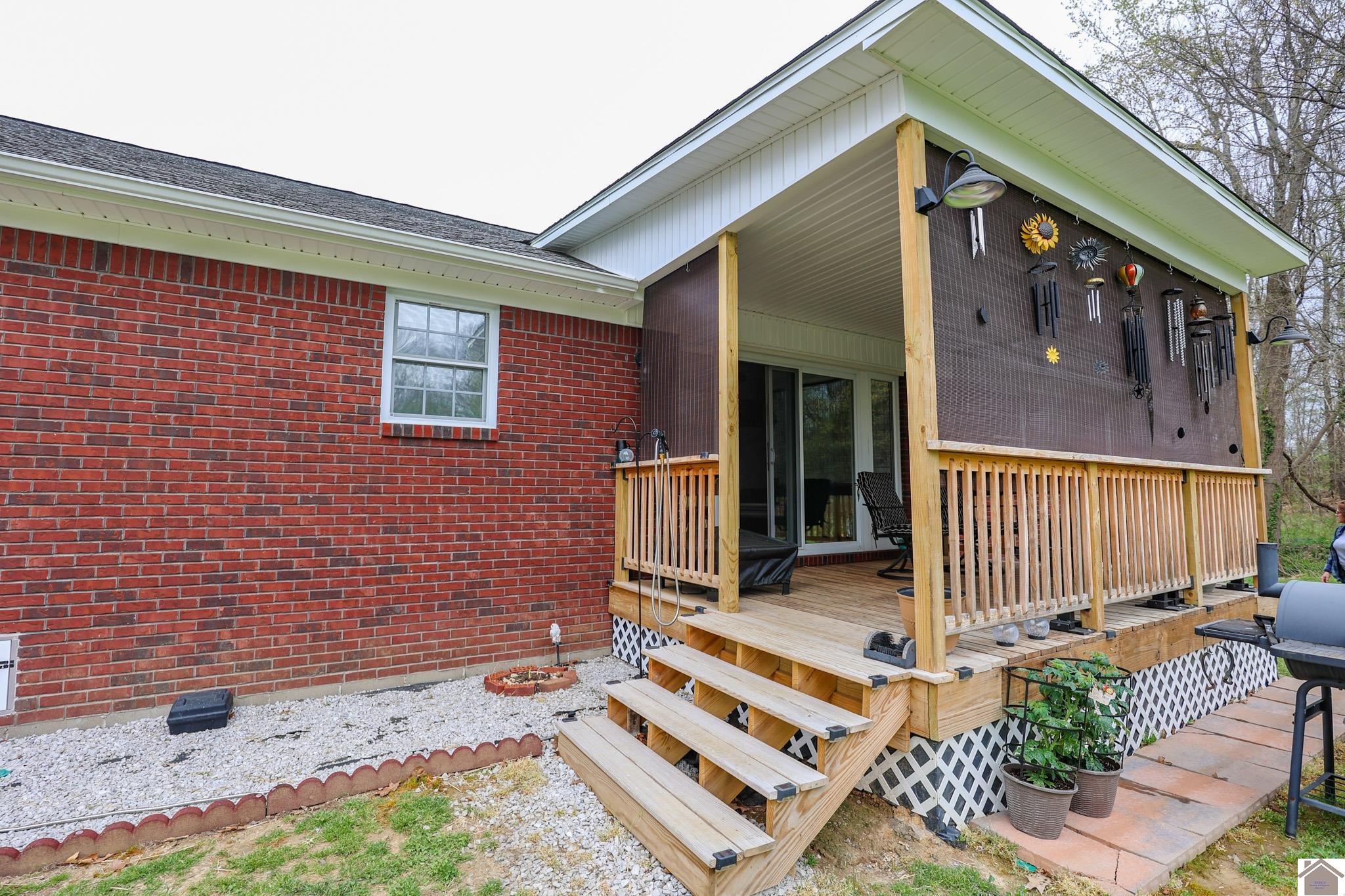 481 W Vaughn Rd, Mayfield, KY 42066 Listing Photo  7