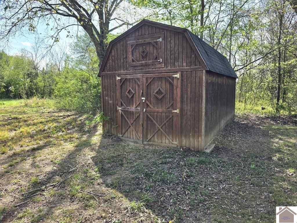 300 4th Street, Hazel, KY 42049 Listing Photo  17