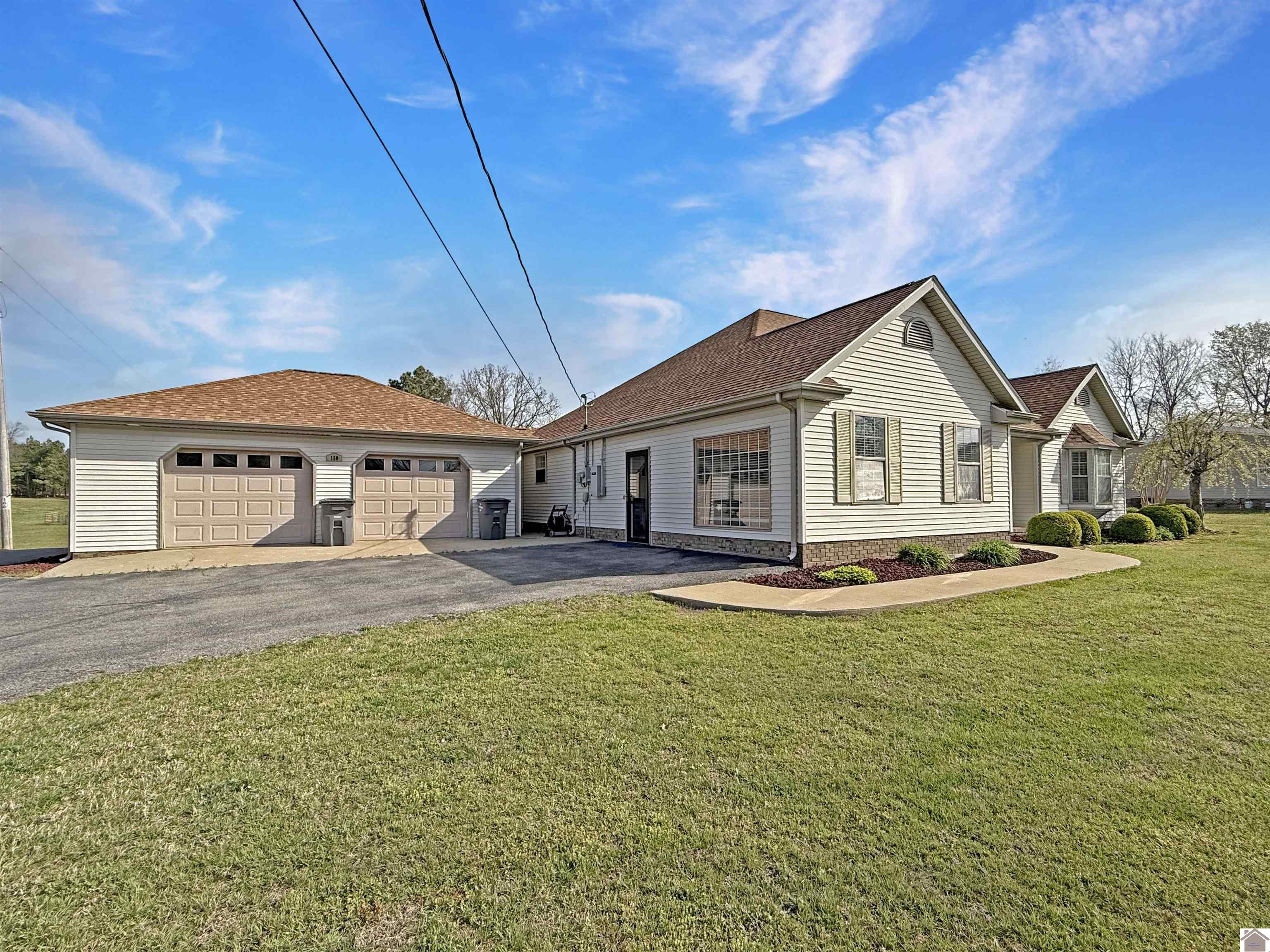 150 Wrather Rd, Murray, KY 42071 Listing Photo  2