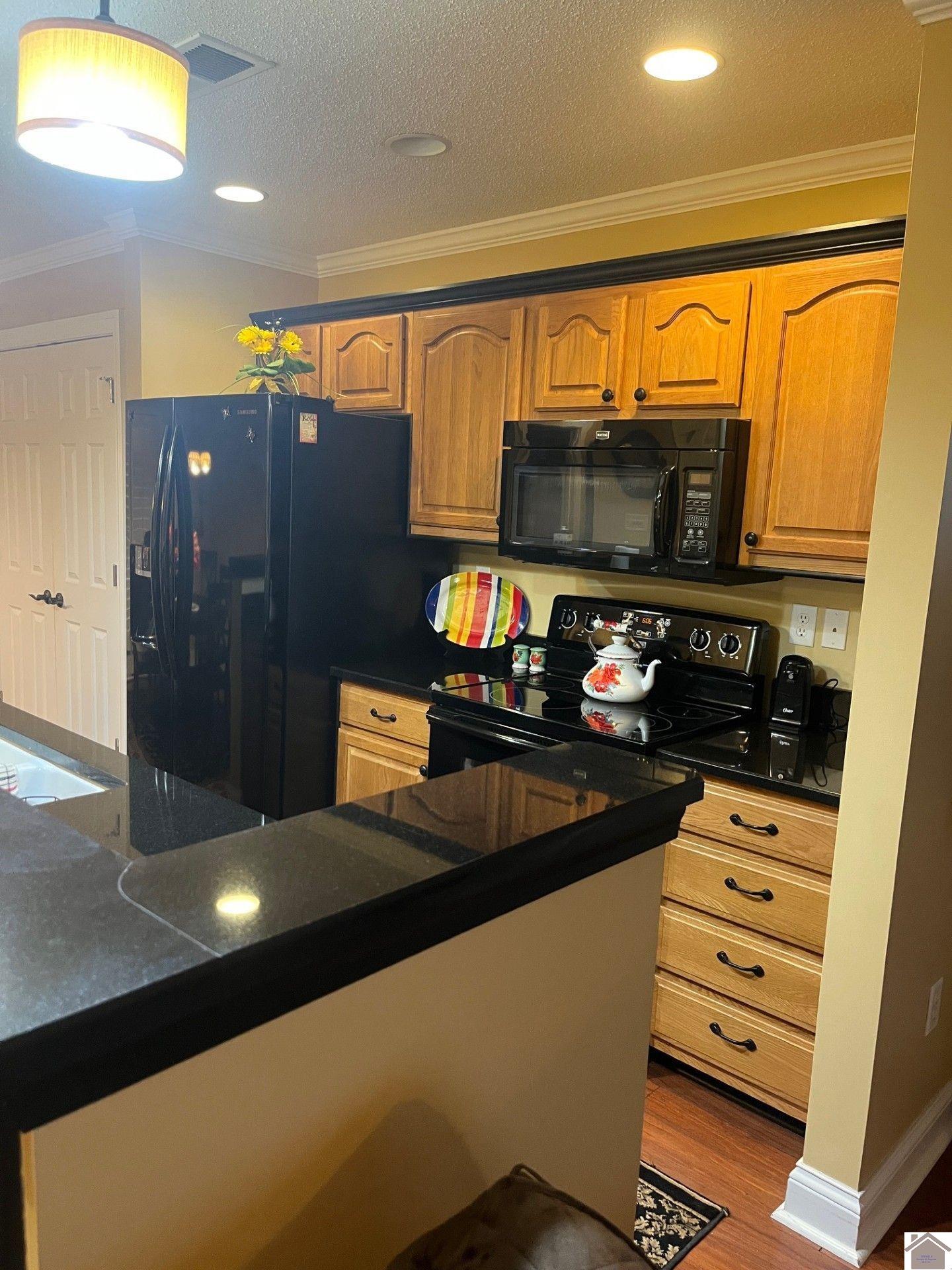 2308 W Park Drive, Paducah, KY 42001 Listing Photo  6